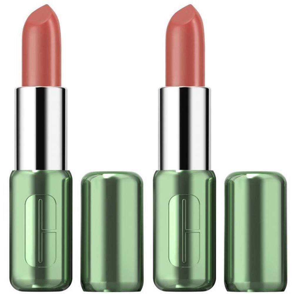 Zwei Clinique Pop Lippenstifte in Satin Mocha, geöffnet und geschlossen.