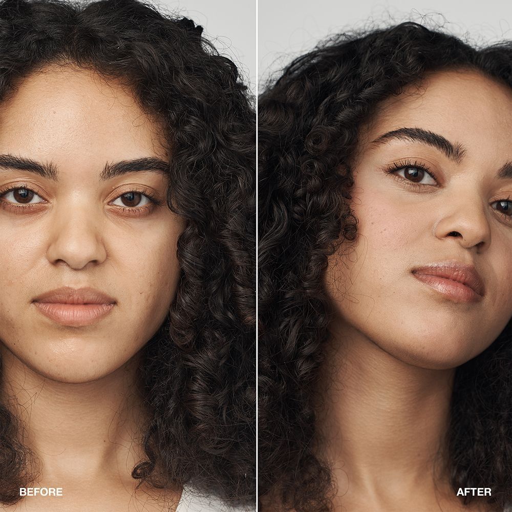 Vorher/Nachher-Vergleich einer Frau mit CLINIQUE Even Better Clinical Serum Foundation SPF 20.