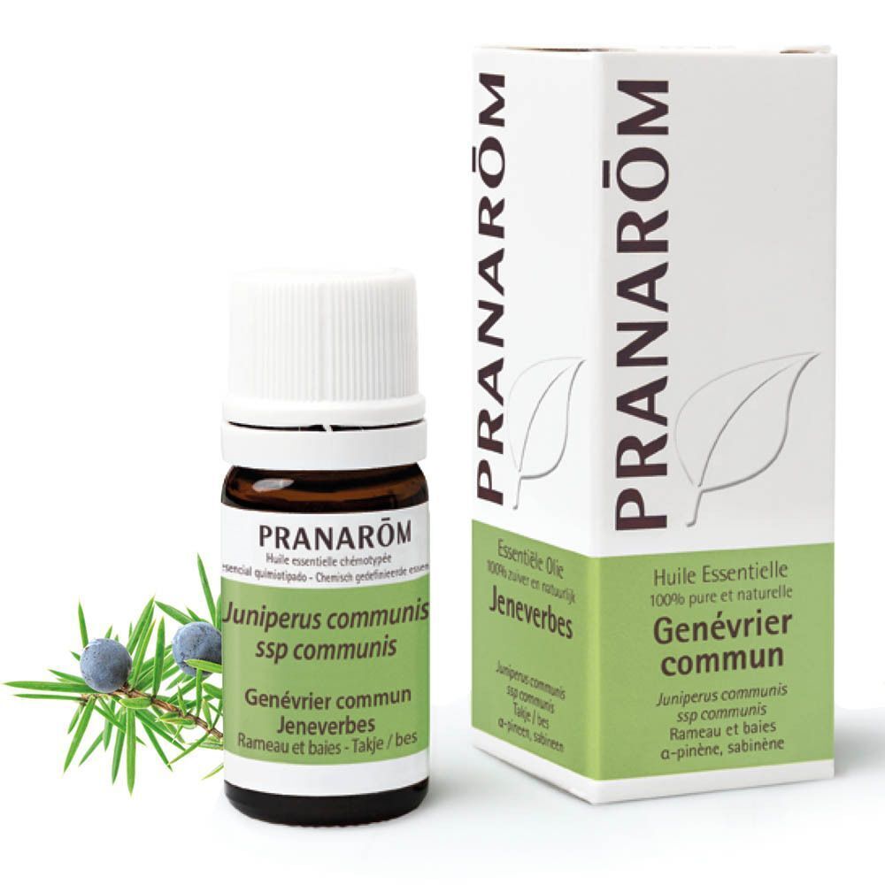 Flesje en verpakking van Pranarôm. Opschrift: Huile Essentielle Genévrier Commun. Tak met bessen.