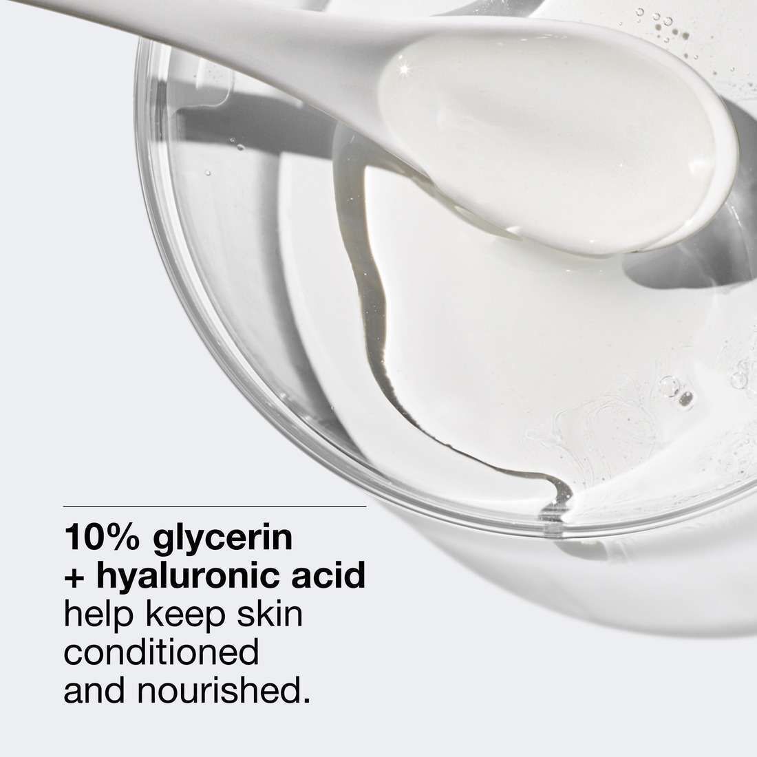 Glycerin und Hyaluronsäure in Clinique Gesichtsreiniger für Feuchtigkeit.