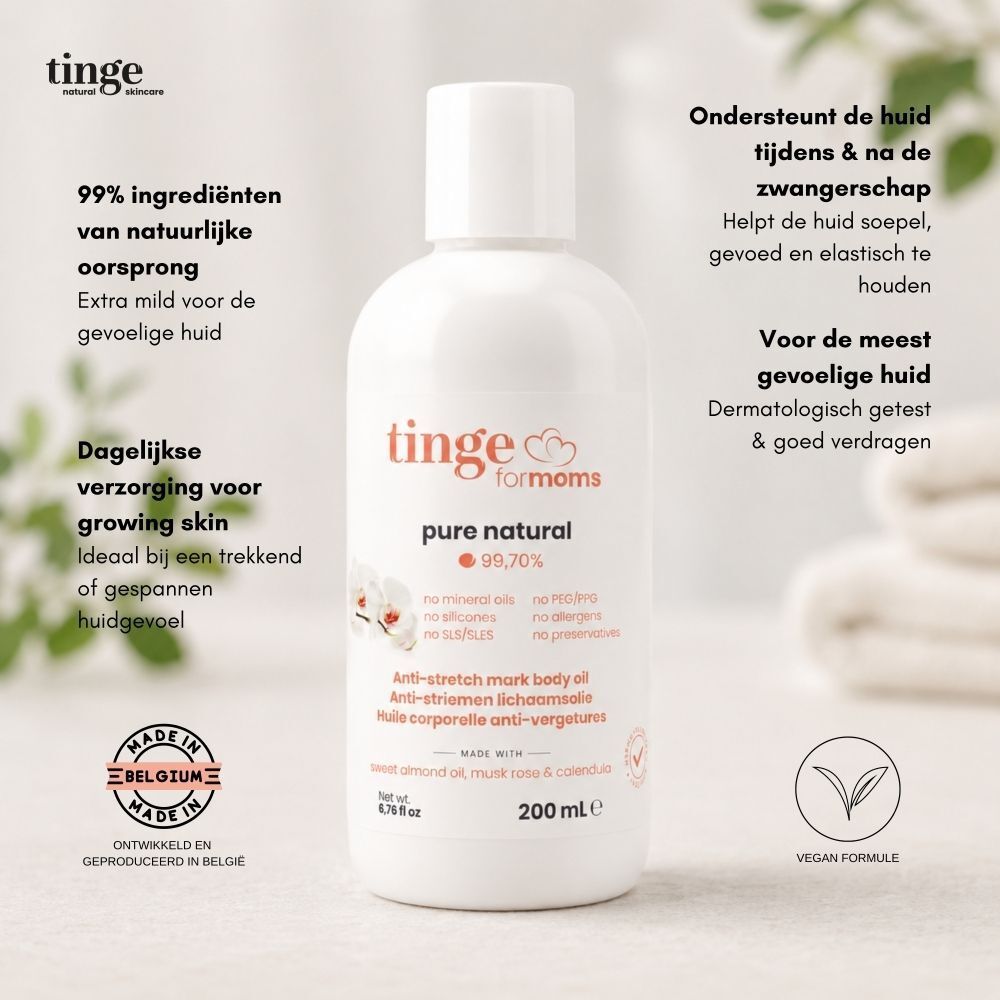 Fles Tinge for Moms anti-striemen lichaamsolie met tekst over ingrediënten en voordelen.