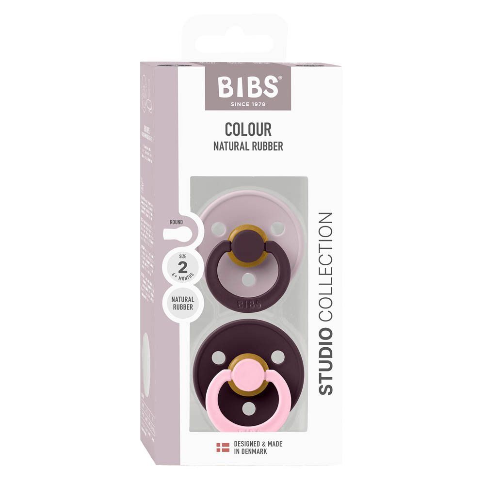 Twee BIBS Colour fopspeentjes, maat 1, lichtgrijs en roze.