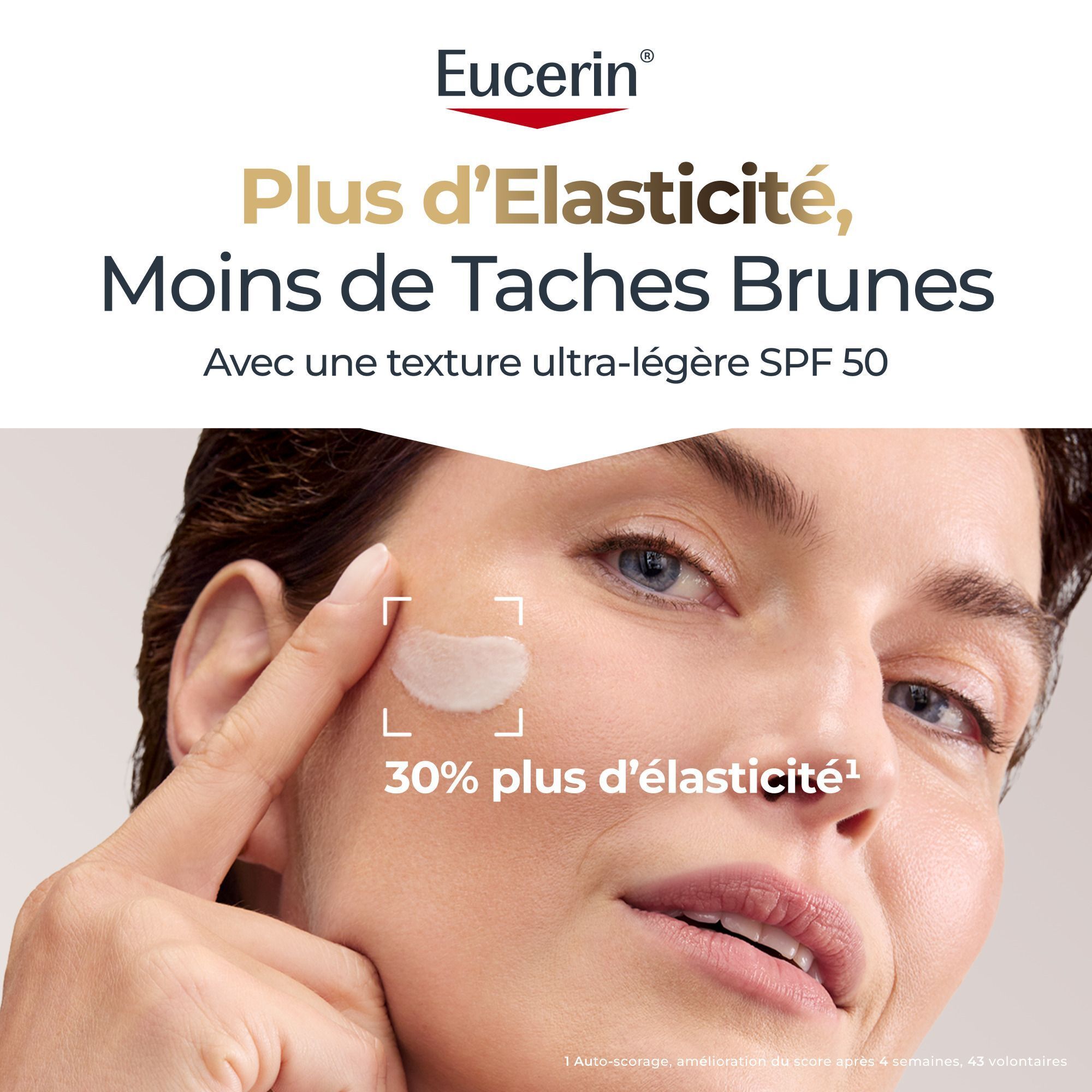 Femme avec le soin de jour Eucerin Hyaluron-Filler+ Elasticity SPF 50.
