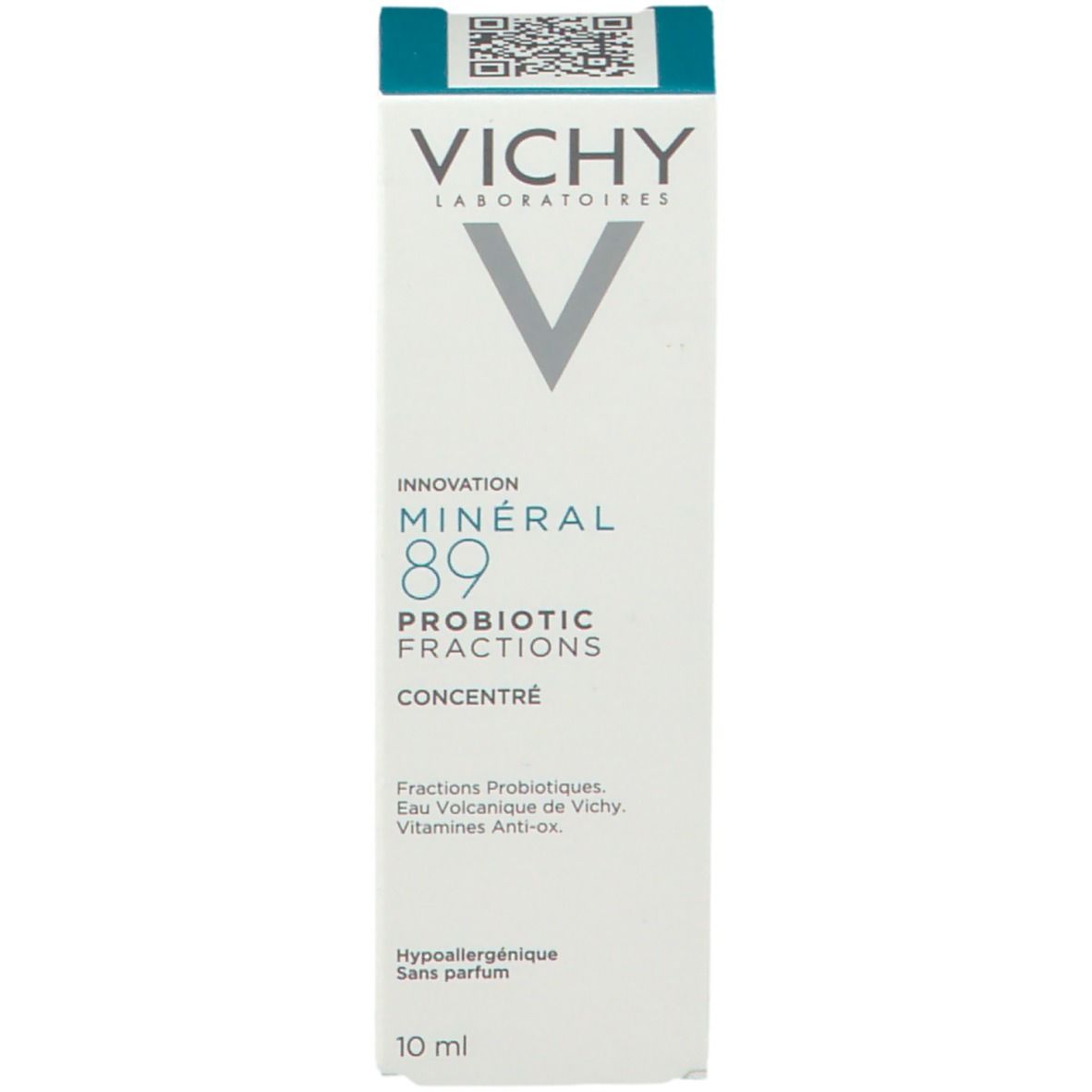 Emballage blanc avec couvercle bleu. Inscription: VICHY, MINÉRAL 89, PROBIOTIC FRACTIONS CONCENTRÉ. 10 ml.