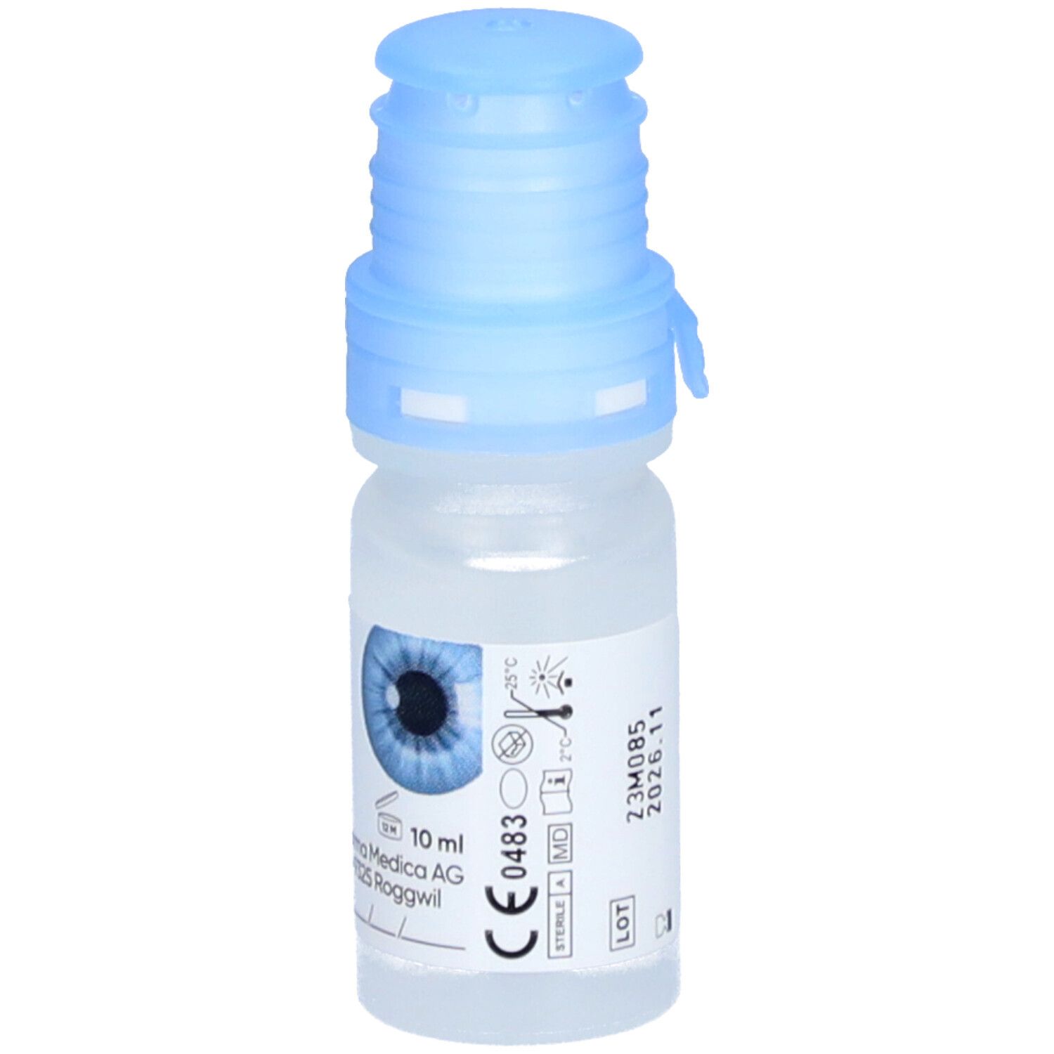 Augentropfen-Fläschchen mit blauem Verschluss. Aufschrift: OCULEA, INTENSE. 10 ml. CE-Kennzeichnung. Abbildung eines Auges.