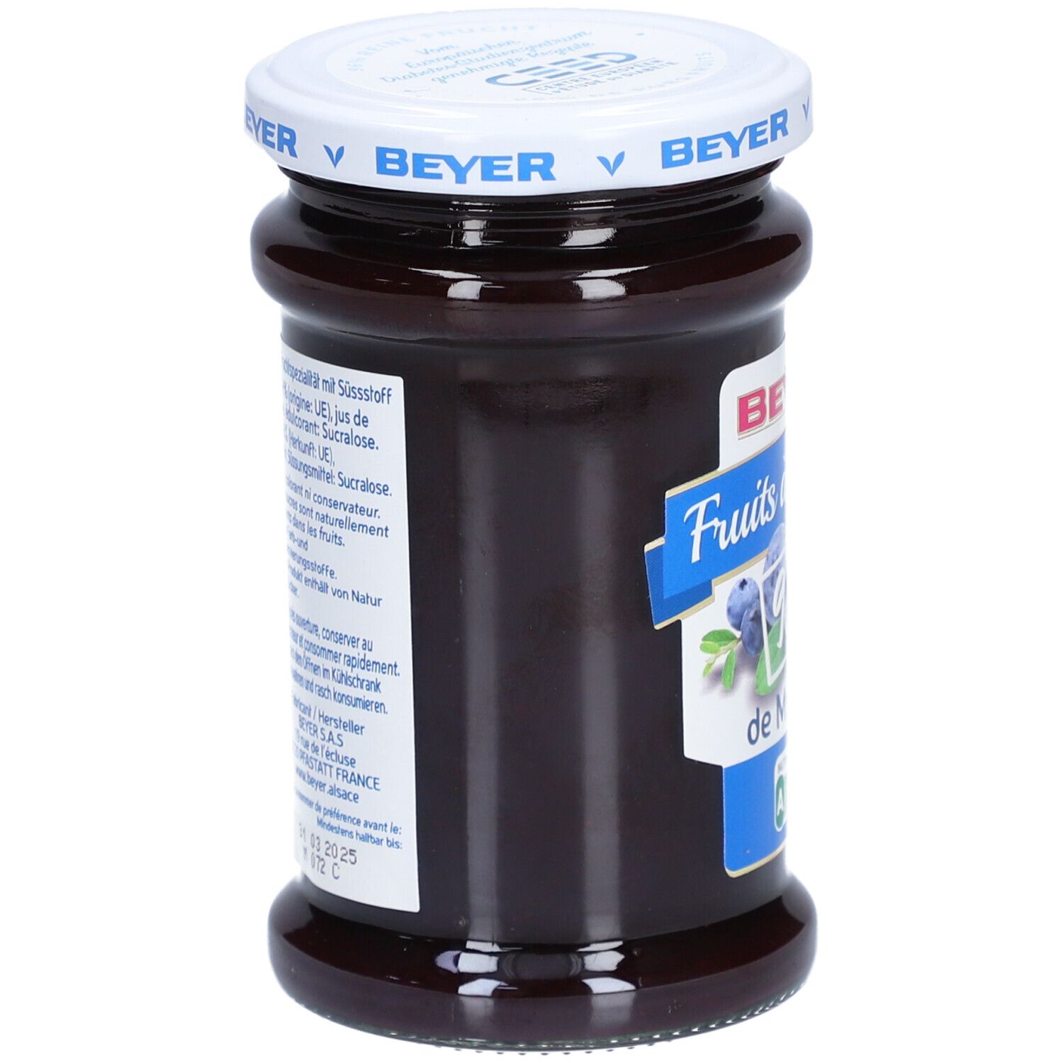 Glas mit Blaubeer-Fruchtaufstrich. Seitenansicht. Deckel mit "BEYER"-Logo. Etikett mit Produktinformationen.