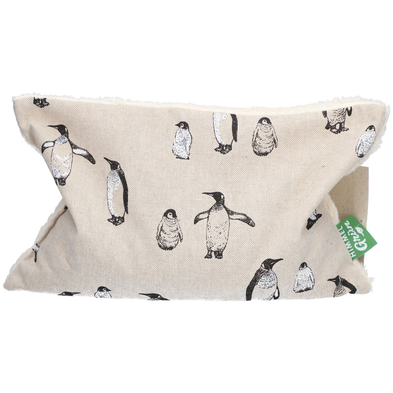 Beige Kirschkernkissen mit Pinguin-Muster. Rechteckig, mit grünem Etikett. Marke HIMMELGRÜN® sichtbar.