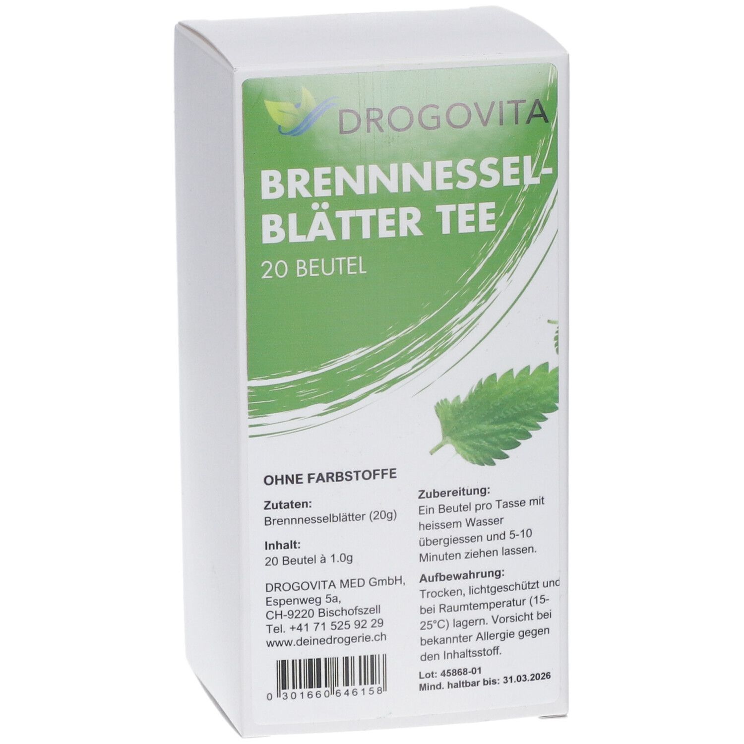 Weißer Karton mit grünem Etikett. DROGOVITA Brennnesselblätter Tee, 20 Beutel. Abbildung einer Brennnessel. Text: Ohne Farbstoffe.