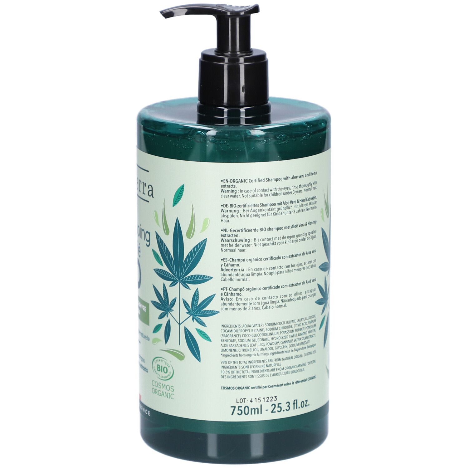 Dos du flacon de shampooing vert avec pompe noire. Texte: ingrédients, certification bio, chanvre & aloe vera. Volume: 750ml.