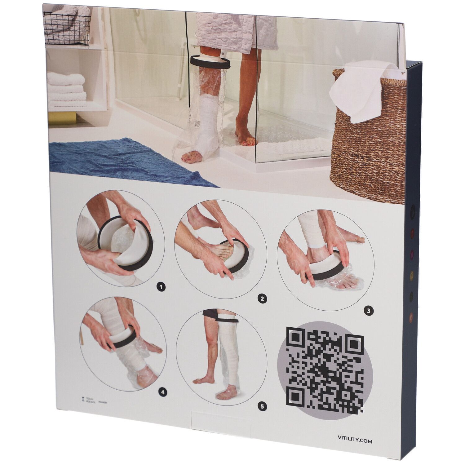 Emballage pour VITILITY Duschschutz Ganzes Bein avec exemples d'utilisation. Code QR et nom du produit visibles. Produit en cours d'utilisation.