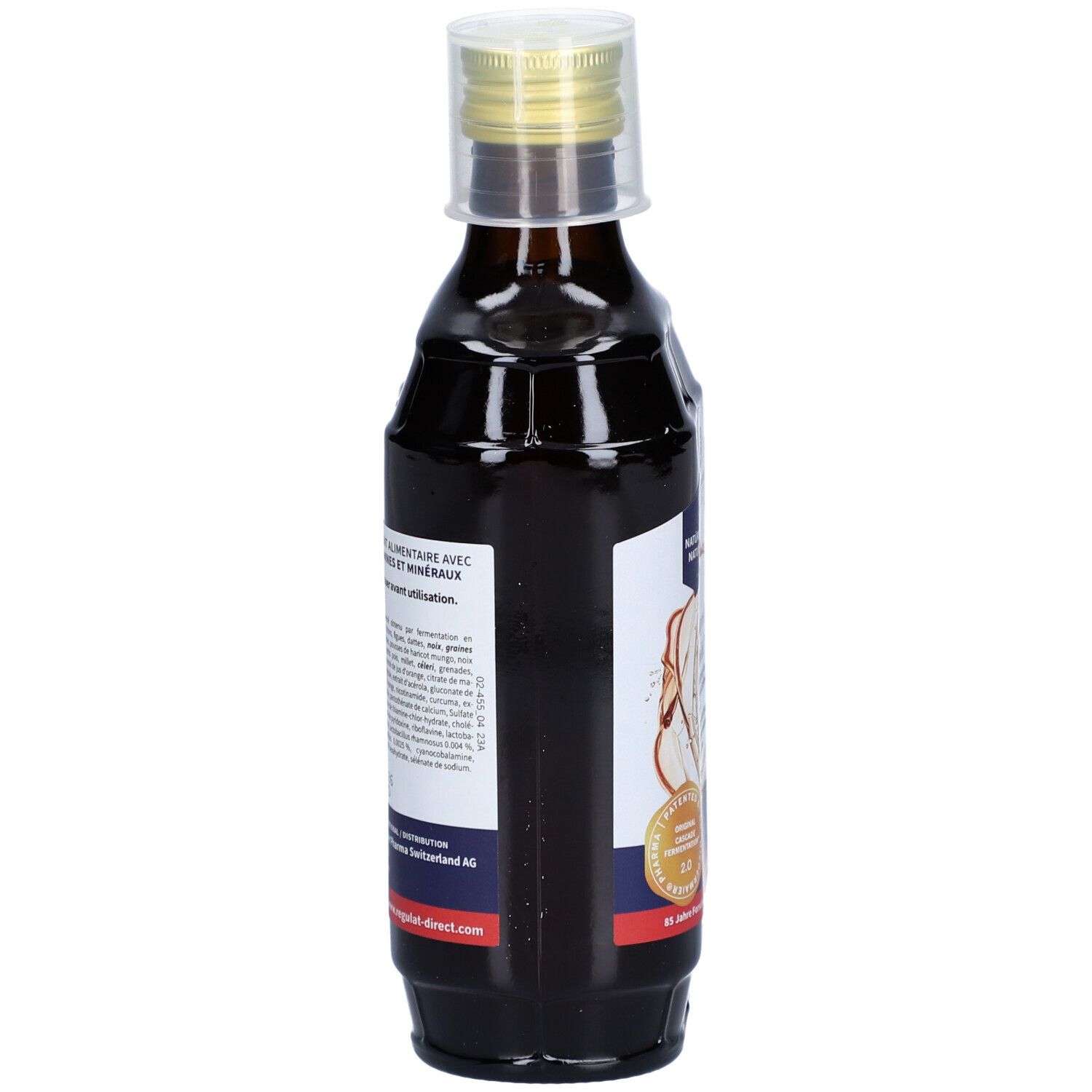 Bouteille en verre brun avec bouchon doré. Étiquette avec informations sur le produit. Vue latérale.
