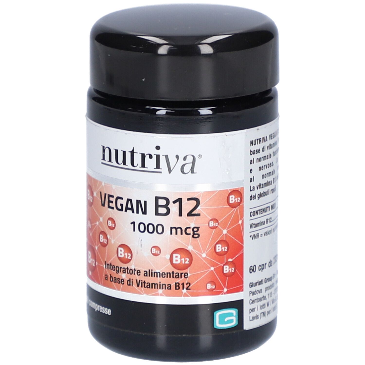 Schwarze Dose mit "nutriva" und "VEGAN B12 1000 mcg". Rote Grafik mit B12-Symbolen. 60 Tabletten.