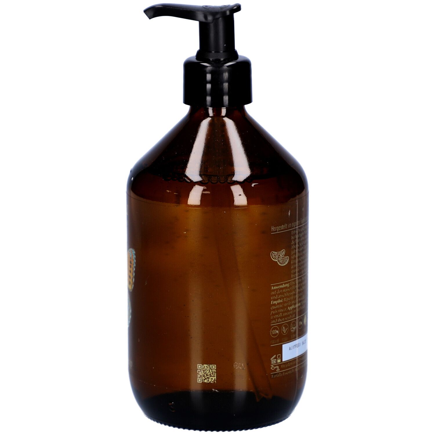 Braune Flasche mit schwarzem Pumpkopf. Rückseite mit Text. QR-Code und weitere Informationen.