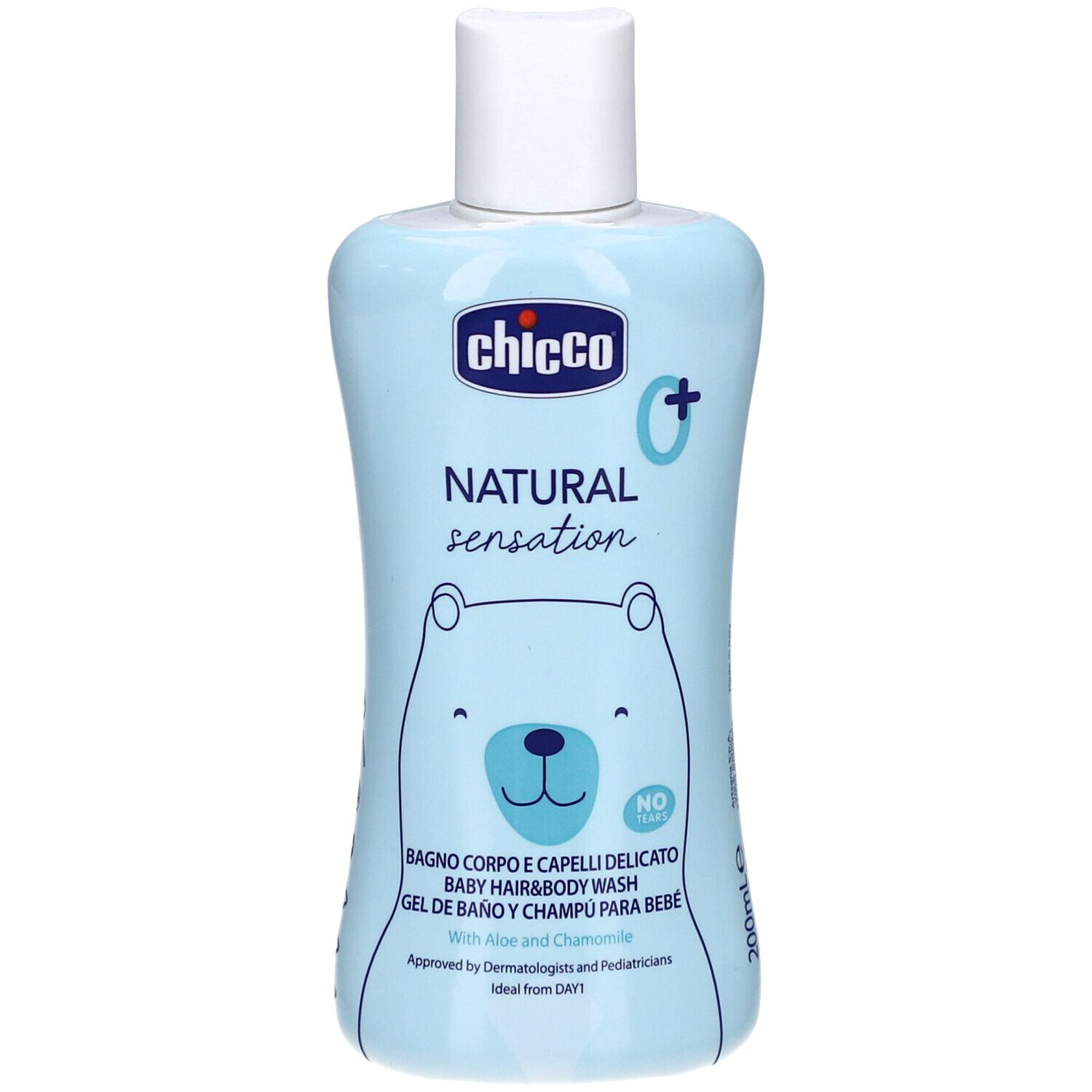 Hellblaue Flasche mit weißem Deckel. Aufschrift: Chicco Natural Sensation. Abbildung eines Bären. Text: Baby Hair & Body Wash.