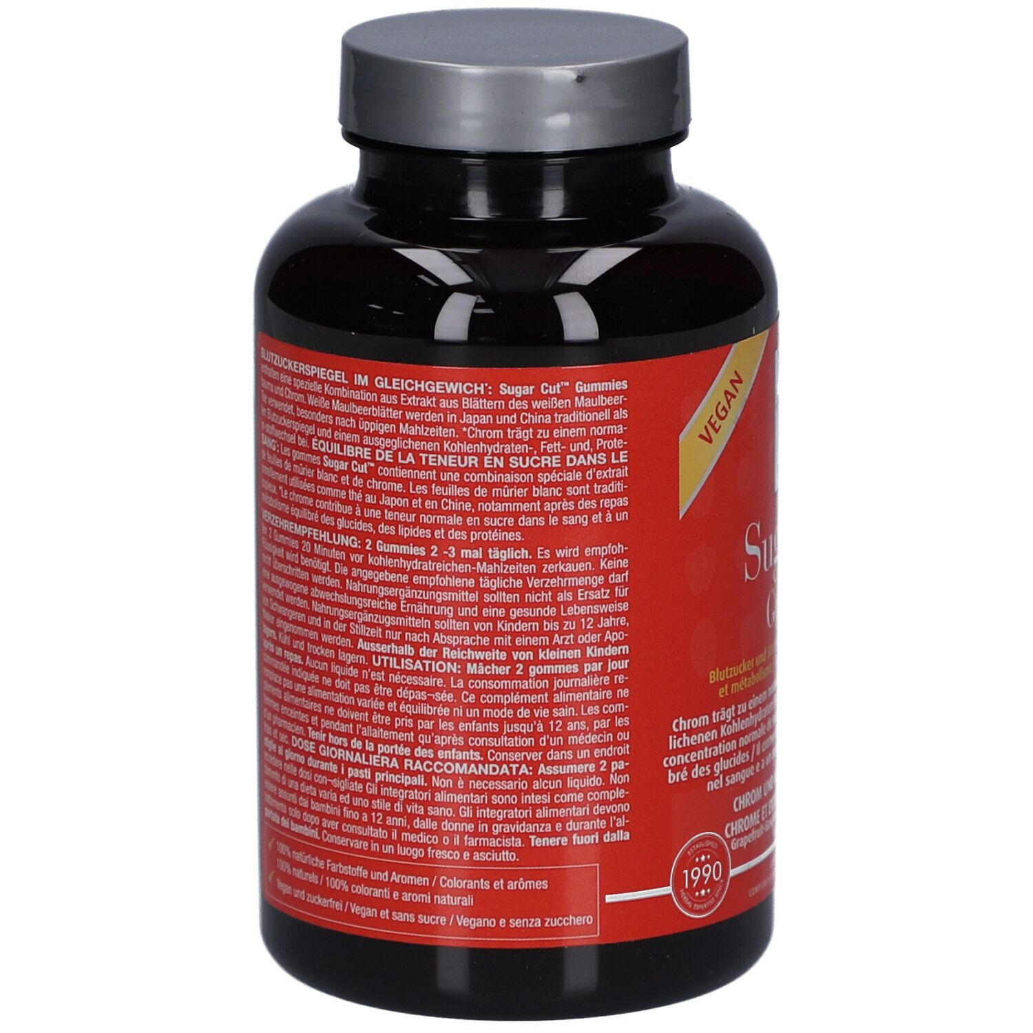 Rückseite der Flasche. Rotes Etikett mit Text. Vegan-Siegel. Schwarzer Deckel.