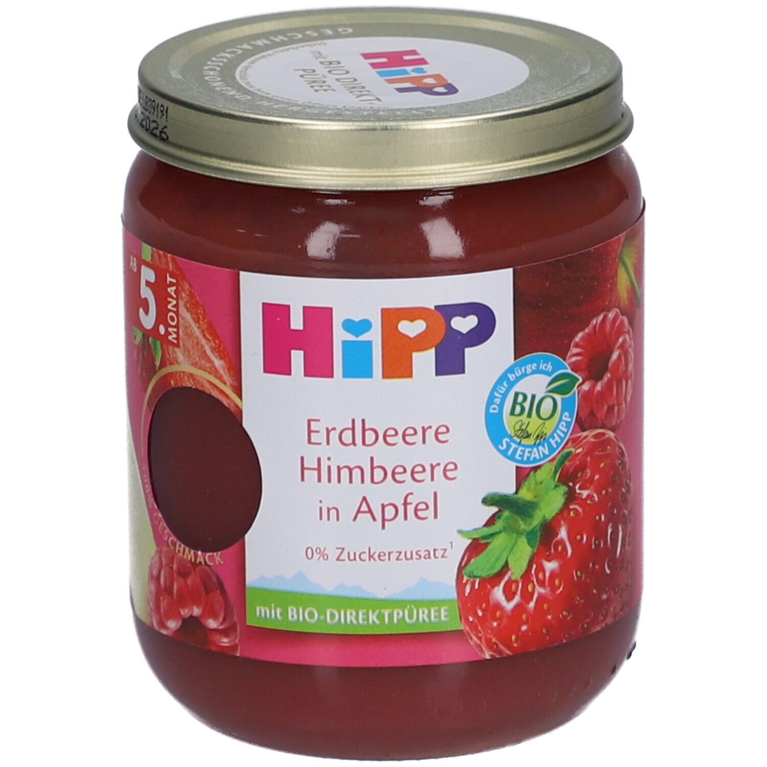 Glas mit rotem Inhalt. Etikett mit Logo, Produktname, Erdbeere, Himbeere, Apfel. Bio-Siegel.