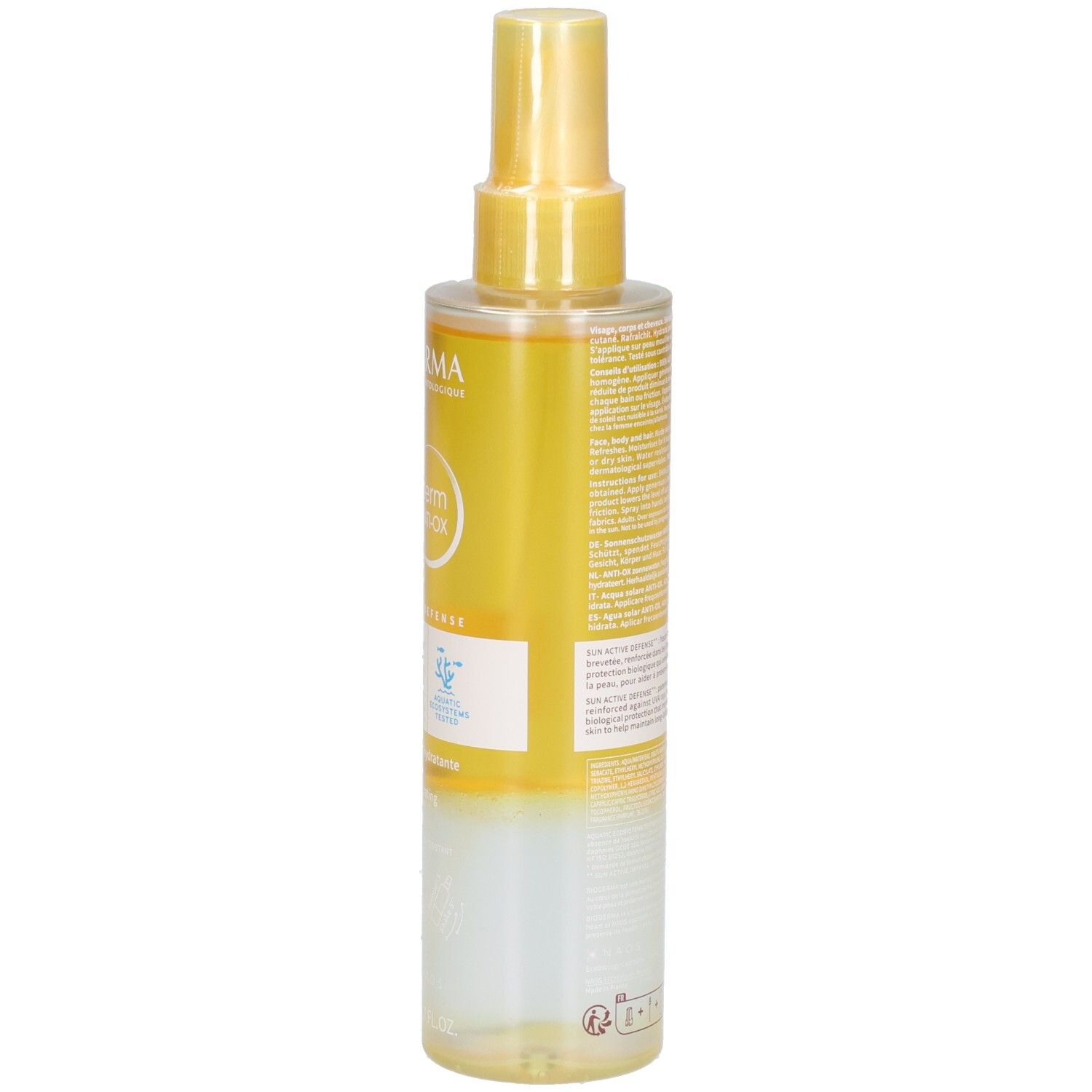 Sonnenschutzwasser-Flasche. Rückseite mit Text. Gelb-transparente Flüssigkeit. Mit Sprühkopf. Detailansicht der Produktinformationen.