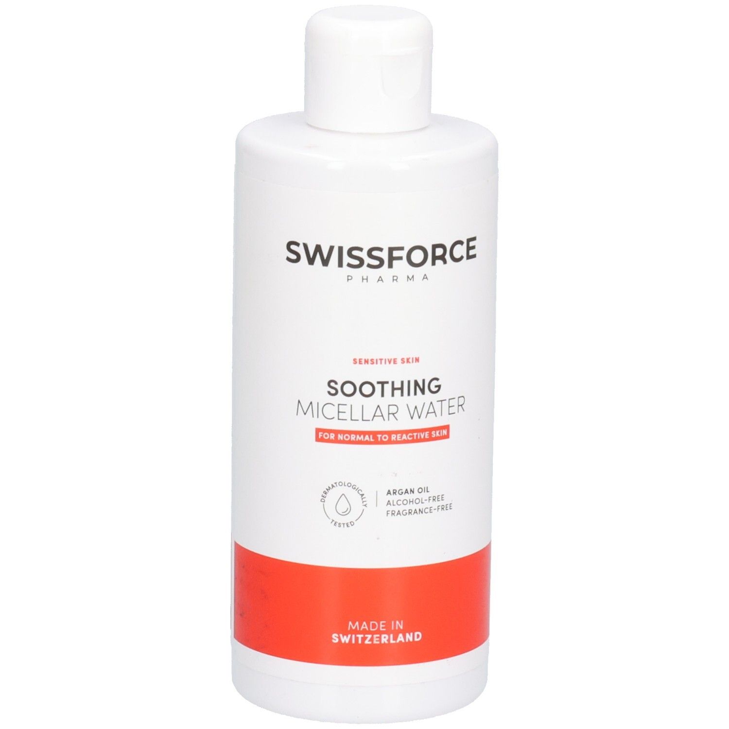 Weiße Flasche SWISSFORCE Soothing Micellar Water für empfindliche Haut, Made in Switzerland.