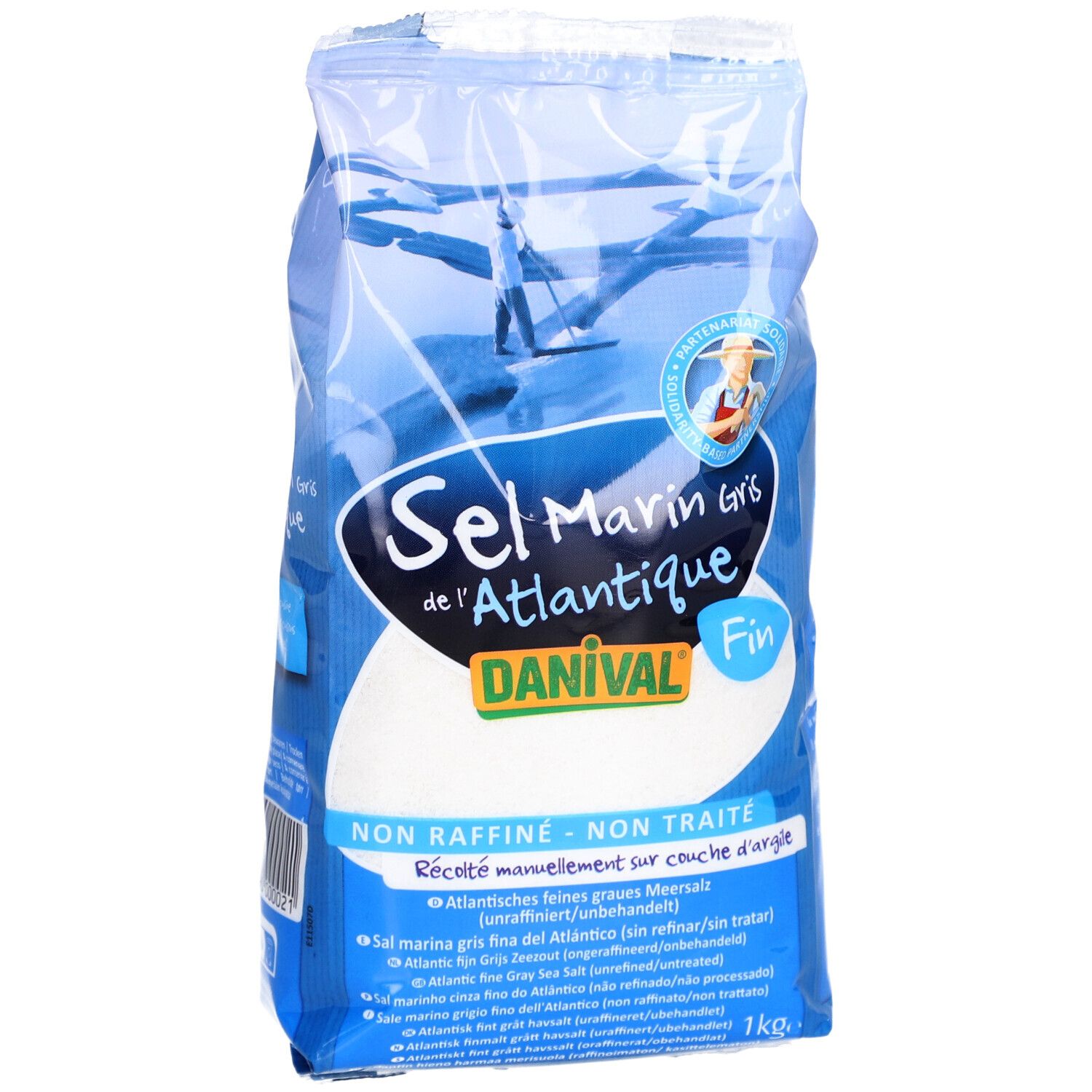 Verpackung mit Meersalz. Aufschrift: Sel Marin gris de l'Atlantique, DANIVAL Fin. Blaue und weiße Verpackung.