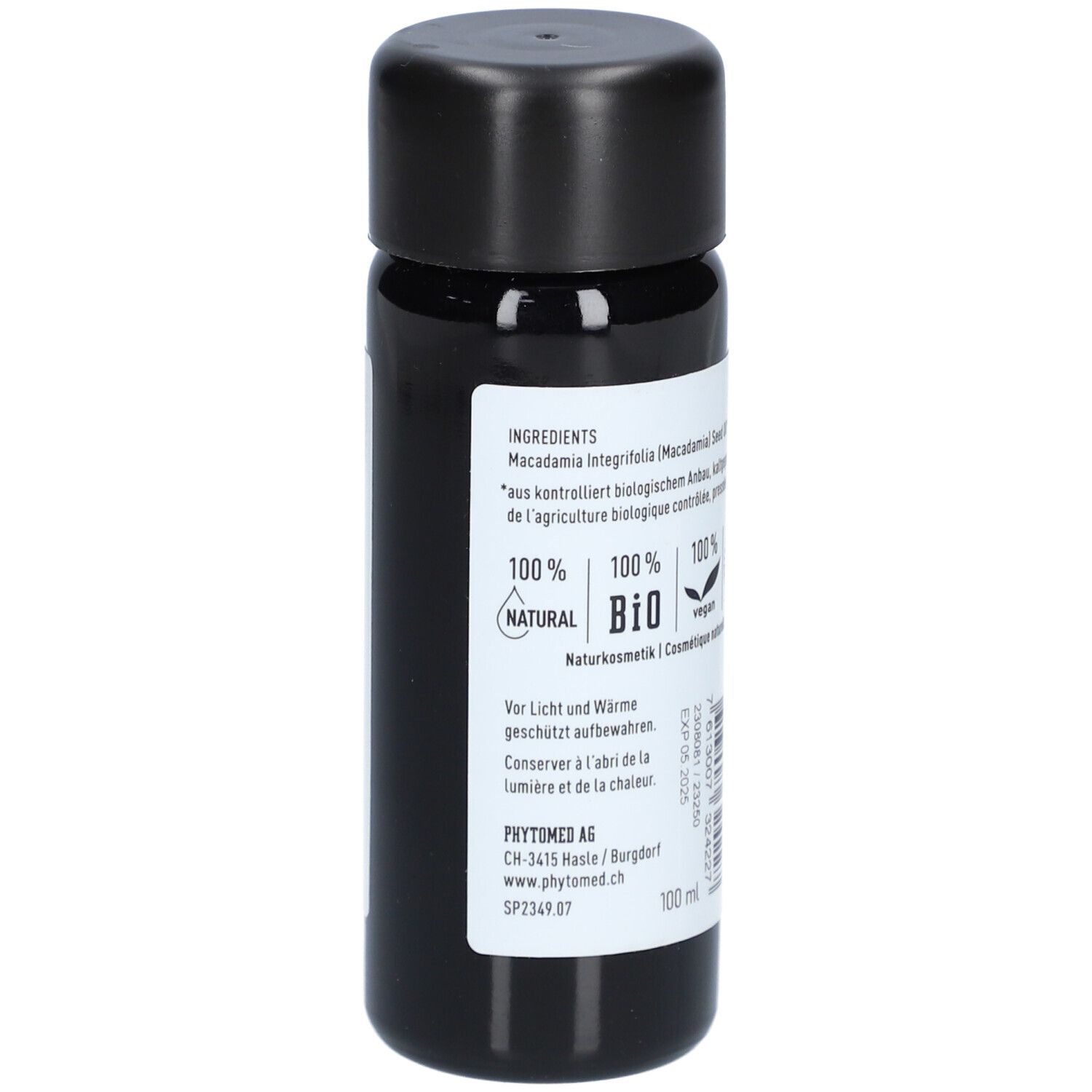 Dunkle Glasflasche mit schwarzem Deckel. Etikett mit Inhaltsstoffen und BIO-Siegel. 100% natürlich, vegan.