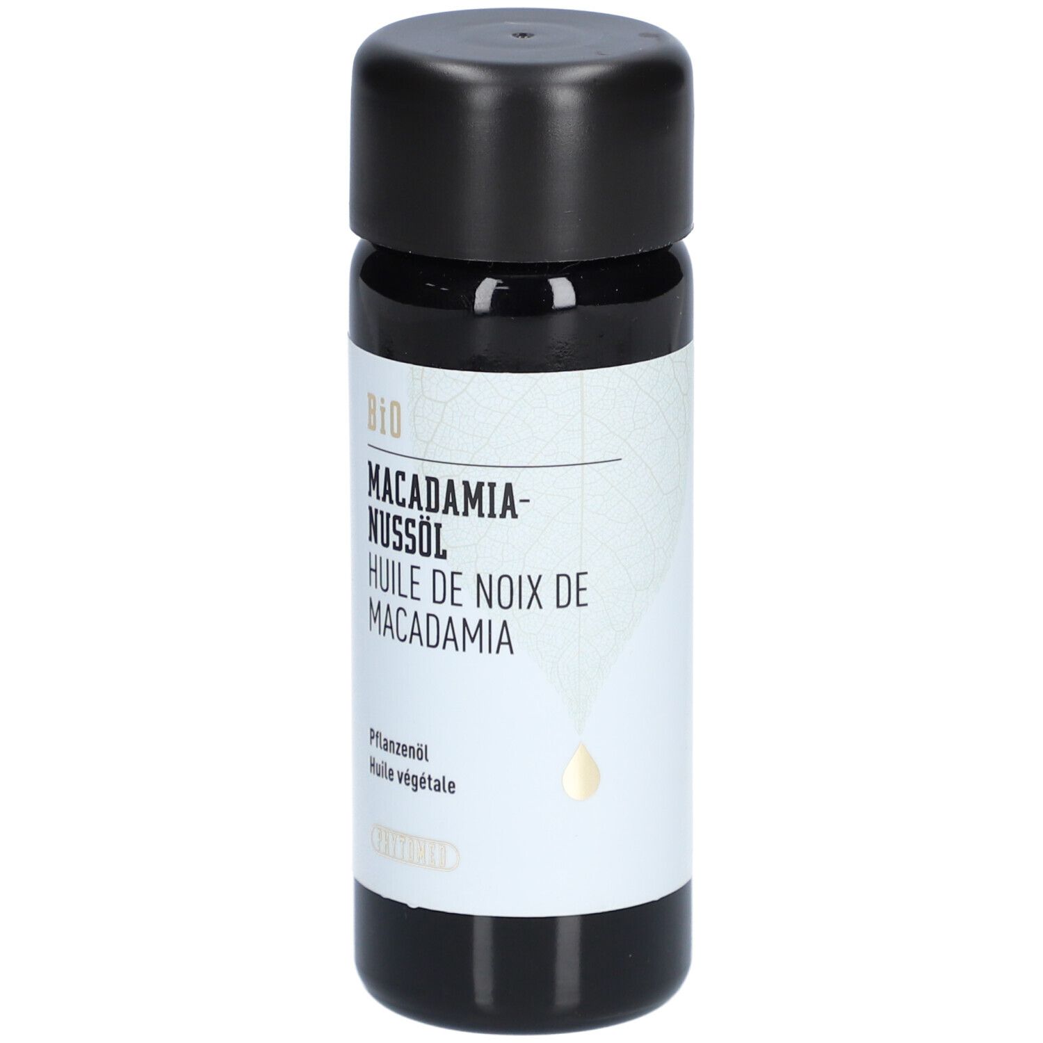 Dunkle Glasflasche mit schwarzem Deckel. Etikett mit Produktnamen: Macadamia-Nussöl. BIO-Siegel. Pflanzenöl.