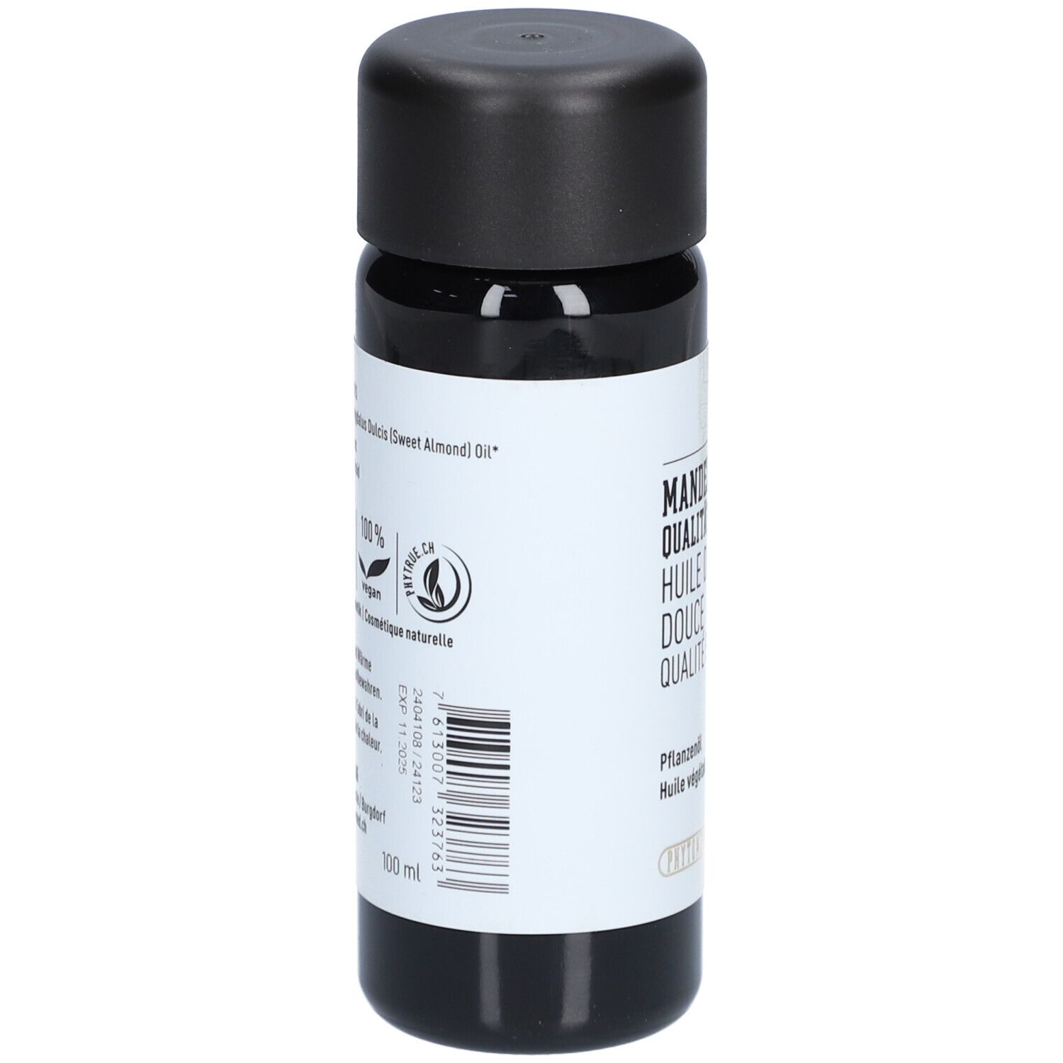 Schwarze Flasche mit schwarzem Deckel. Aufschrift: Mandelöl, Qualität PH.EUR., Huile d'amande douce, Qualität PH.EUR. Mit Barcode.