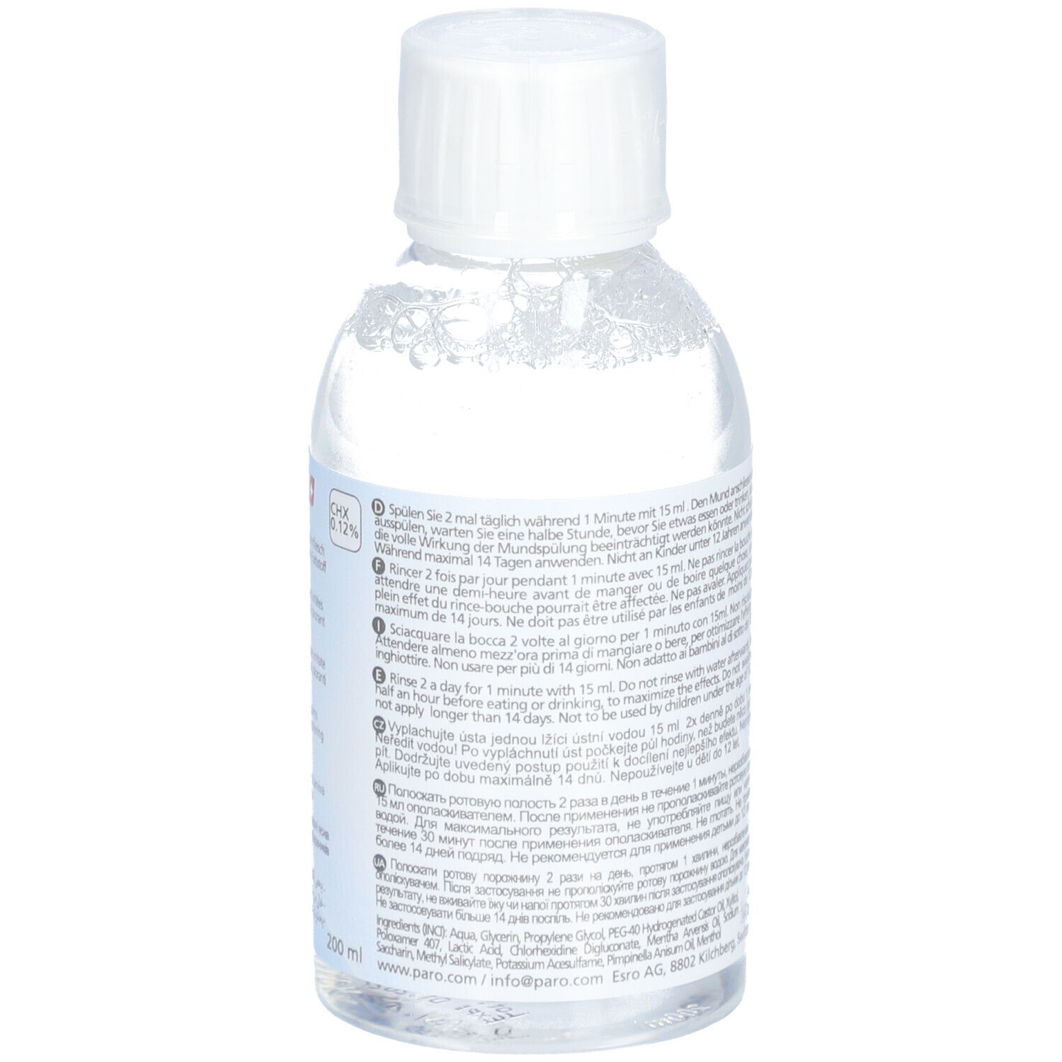 Fles met witte dop. Achterkant met tekst in meerdere talen. Productinformatie.