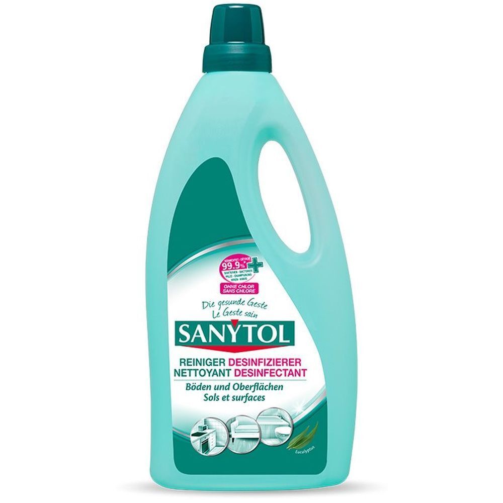 Hellblaue Flasche mit grünem Deckel und Griff. SANYTOL-Logo und Produktbezeichnung. Reiniger für Böden und Oberflächen. 99,9% Schutz.