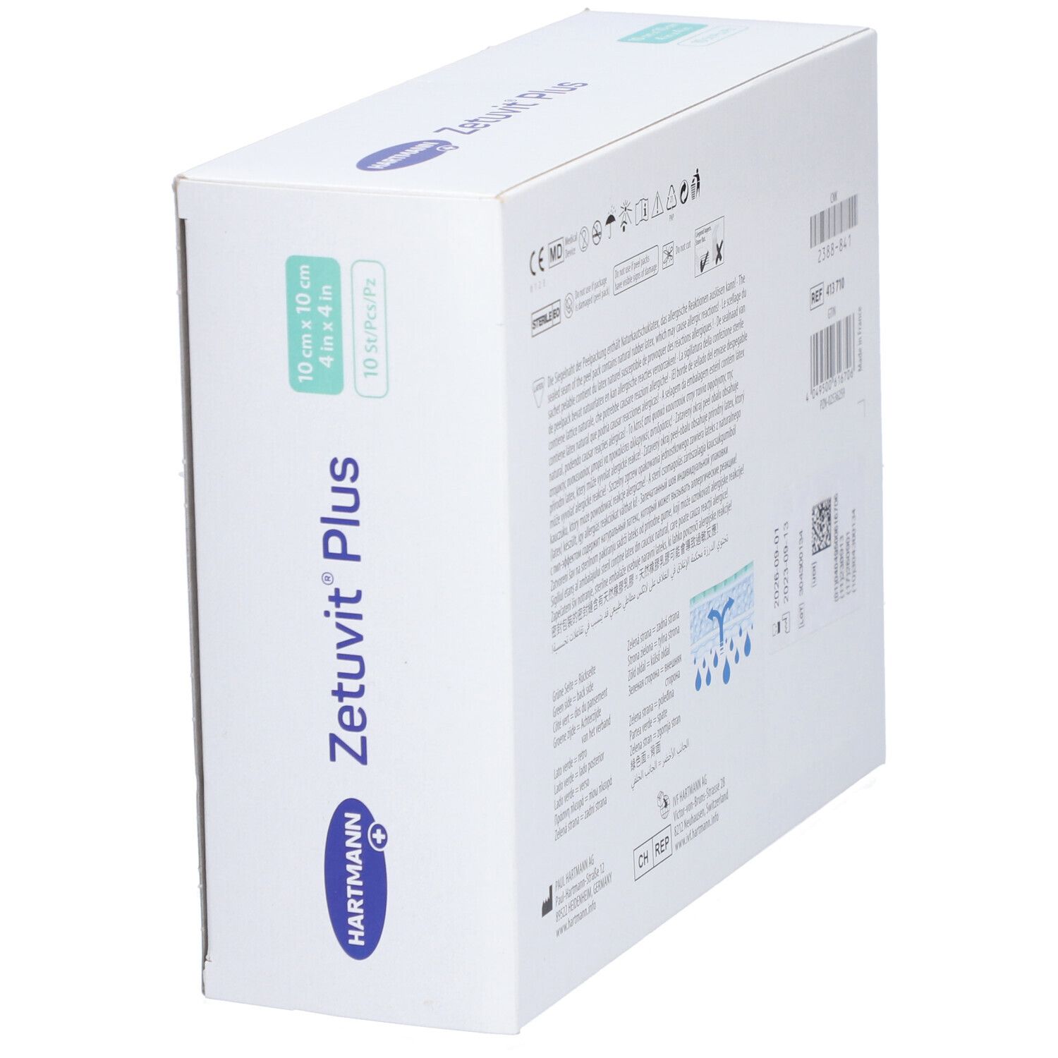 Schrägansicht der Verpackung von HARTMANN Zetuvit® Plus. Aufdrucke: Produktname, Größe, Marke, QR-Code, Chargennummer.