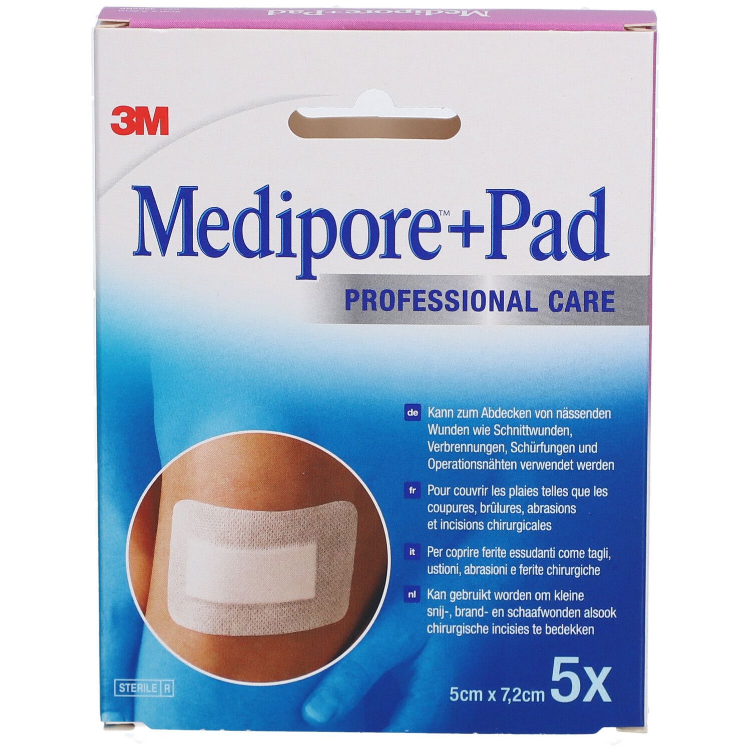 Verpackung von 3M Medipore+Pad. Produktname und Logo sichtbar. Abgebildet ist ein Pflaster auf einem Arm. 5 Stück, 5 x 7,2 cm.
