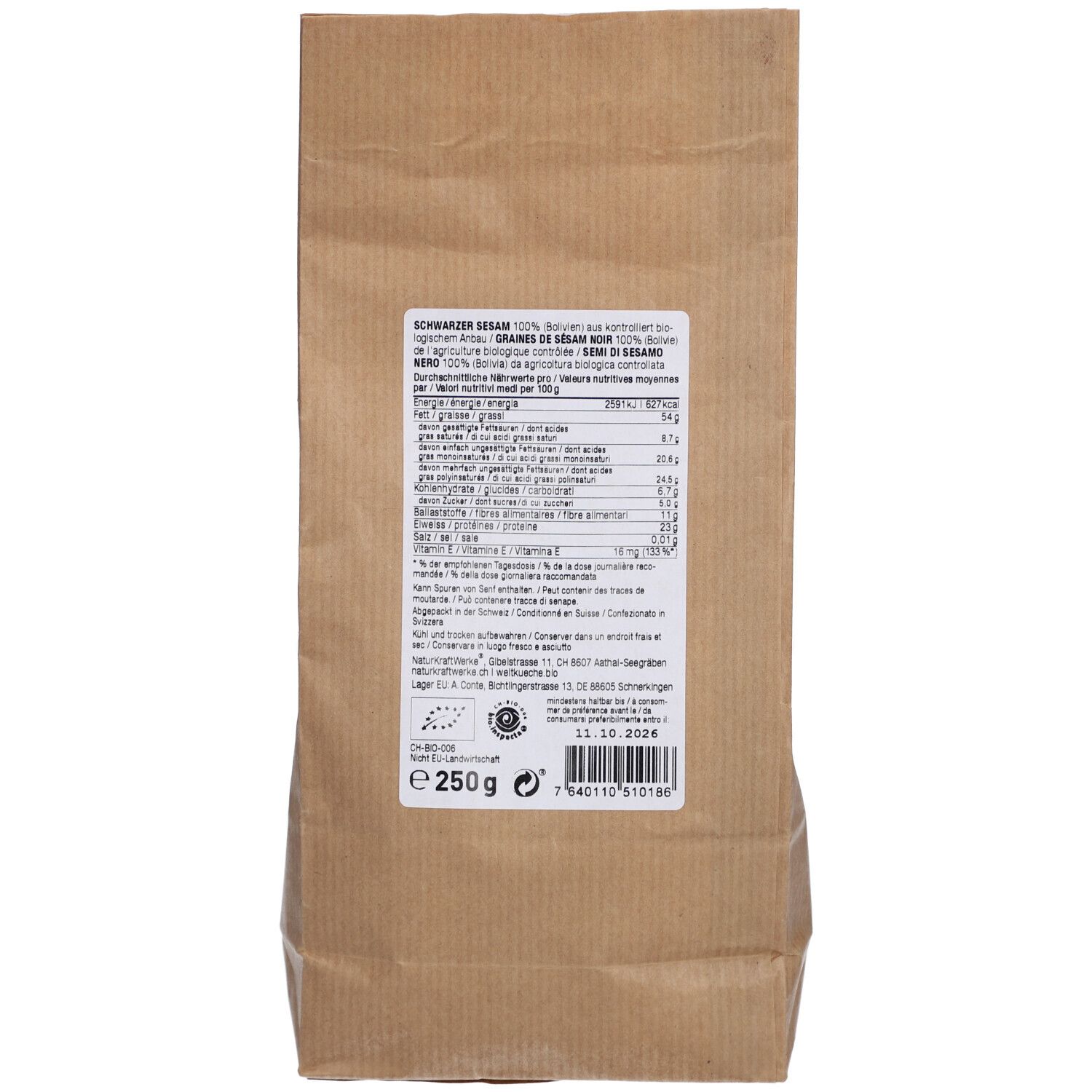 Rückseite der braunen Papiertüte. Enthält Nährwertangaben und Bio-Siegel. Aufschrift: Schwarzer Sesam. Gewicht: 250 g.