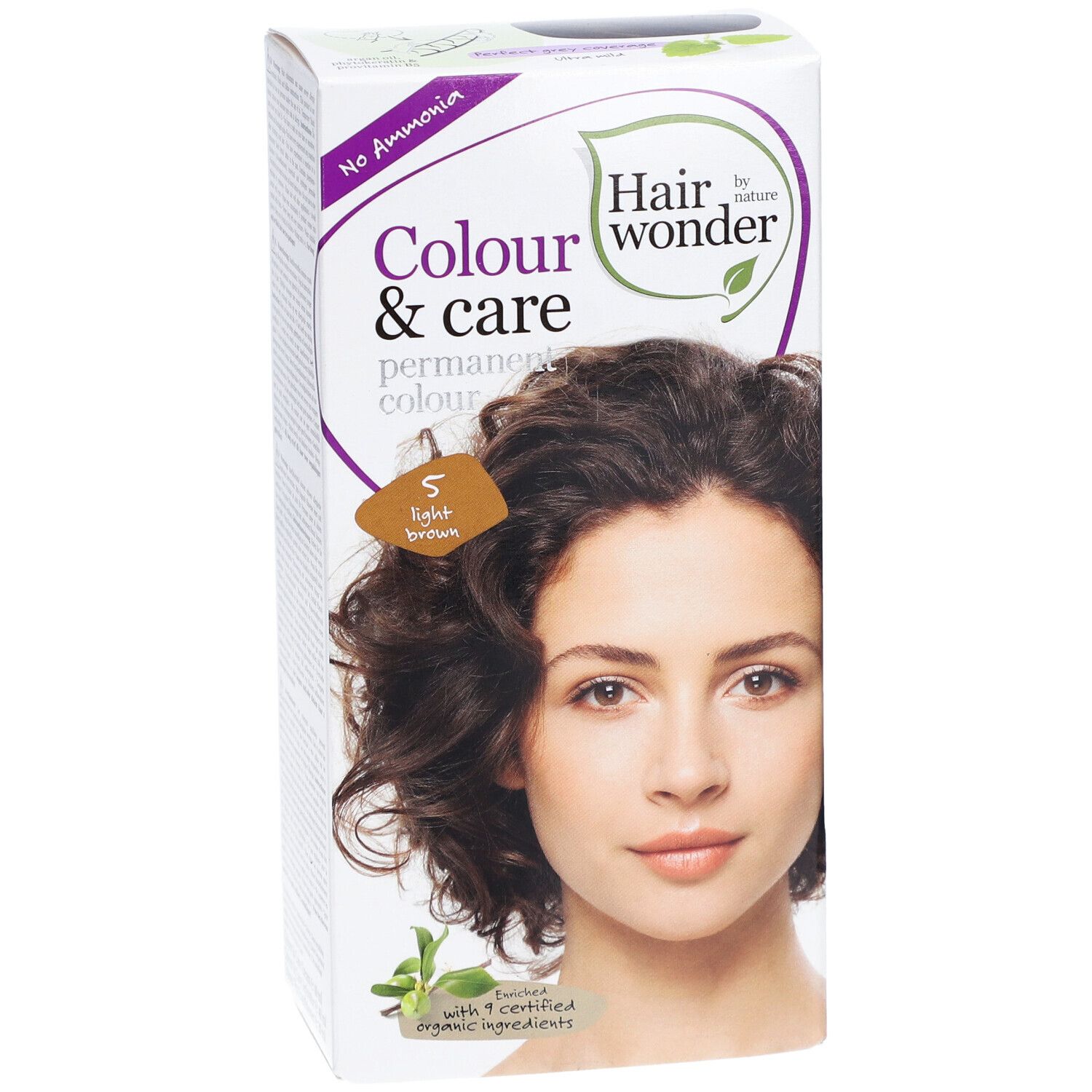 Boîte de coloration capillaire permanente. Inscription : Colour & care. Image d'une femme aux cheveux bruns. Teinte : 5 brun clair. Sans ammoniaque.