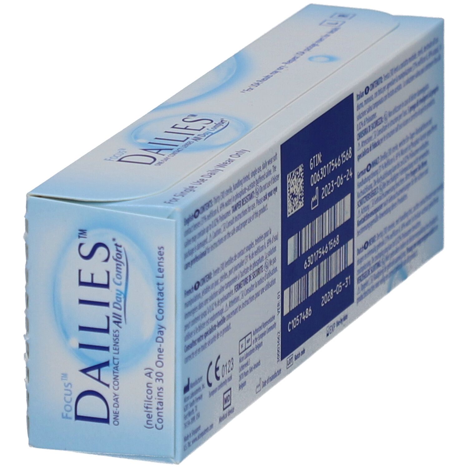 Schrägansicht der Focus Dailies Kontaktlinsen-Verpackung. Blaue Schachtel mit Produktinformationen und CE-Kennzeichnung.