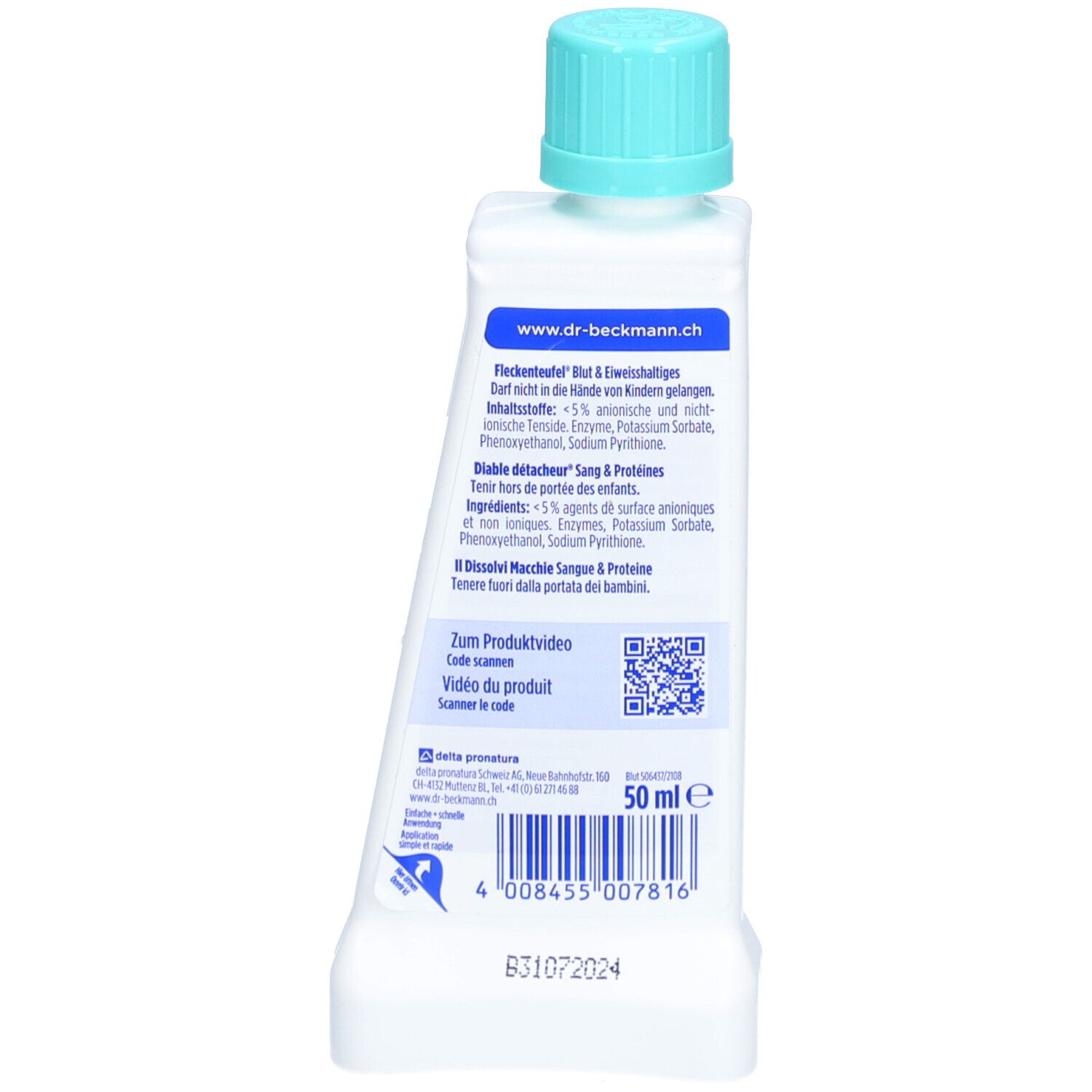 Rückseite der Fleckentferner-Flasche. Text: Dr. Beckmann, Flecken Teufel, Blut & Eiweißhaltiges. QR-Code. Volumen: 50 ml.