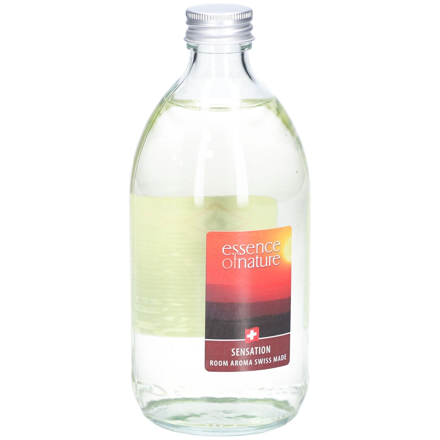 Flacon en verre avec liquide et étiquette. Étiquette avec logo, texte Sensation, parfum d'ambiance, Swiss Made.