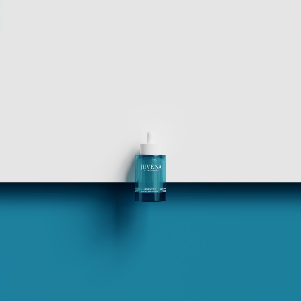 Juvena of Switzerland Skin Energy Aqua Recharge Essence