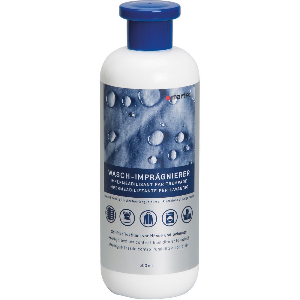 Weiße Flasche mit blauem Deckel. Aufschrift: Wasch-Imprägnierer. Logos und Text in Deutsch, Französisch, Italienisch.