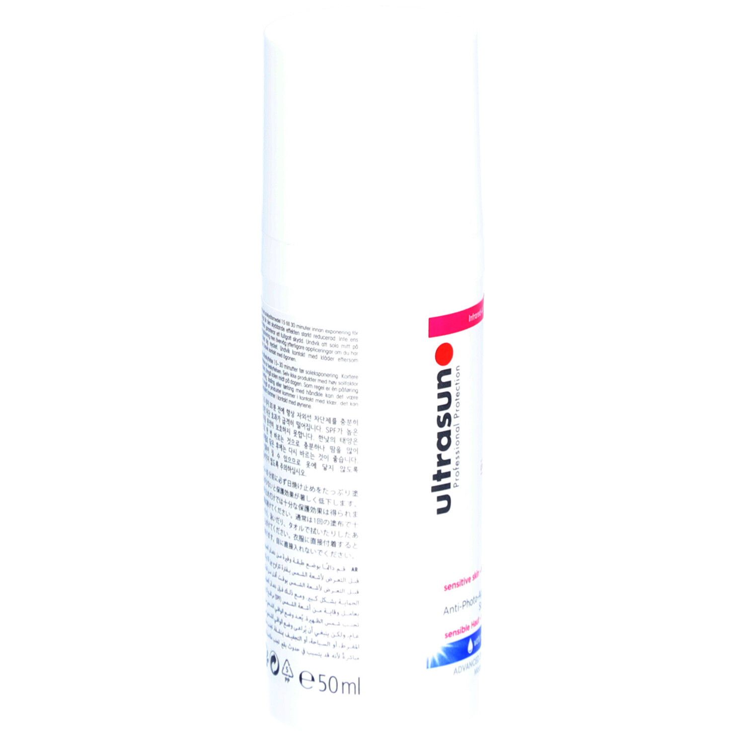 Weiße Tube mit Text in verschiedenen Sprachen. Aufschrift: Ultrasun. Enthält 50ml.