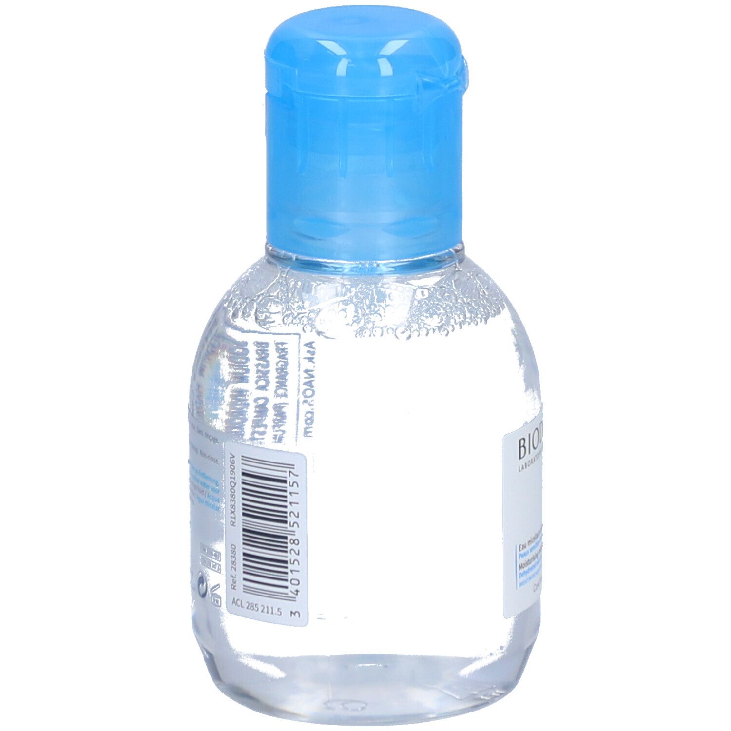 Klare Flasche mit blauem Deckel. Rückseite mit Text und Barcode. BIODERMA Hydrabio H2O.