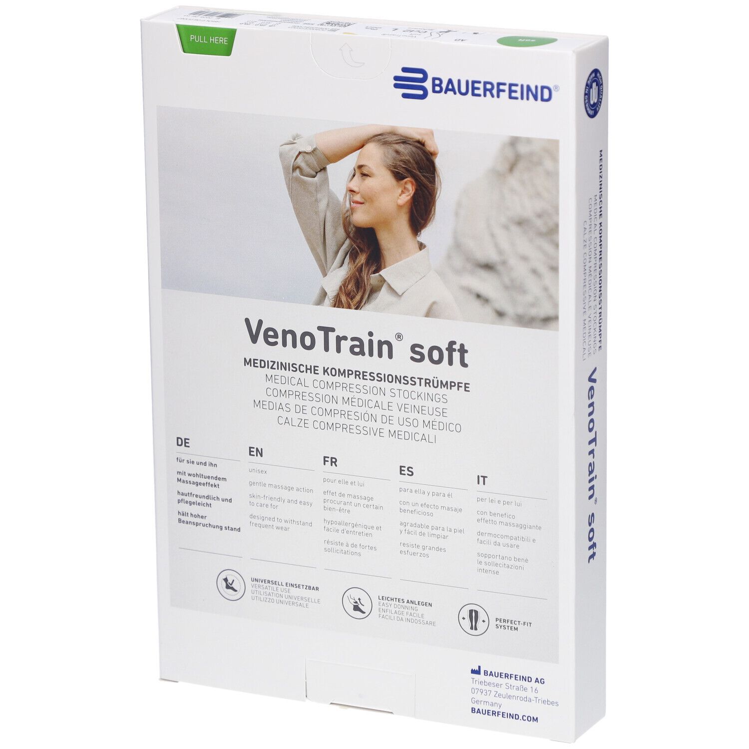 Verpackung mit Kompressionsstrümpfen. Aufdruck: VenoTrain soft, medizinische Kompressionsstrümpfe. Marke Bauerfeind. Rückseite mit Informationen.