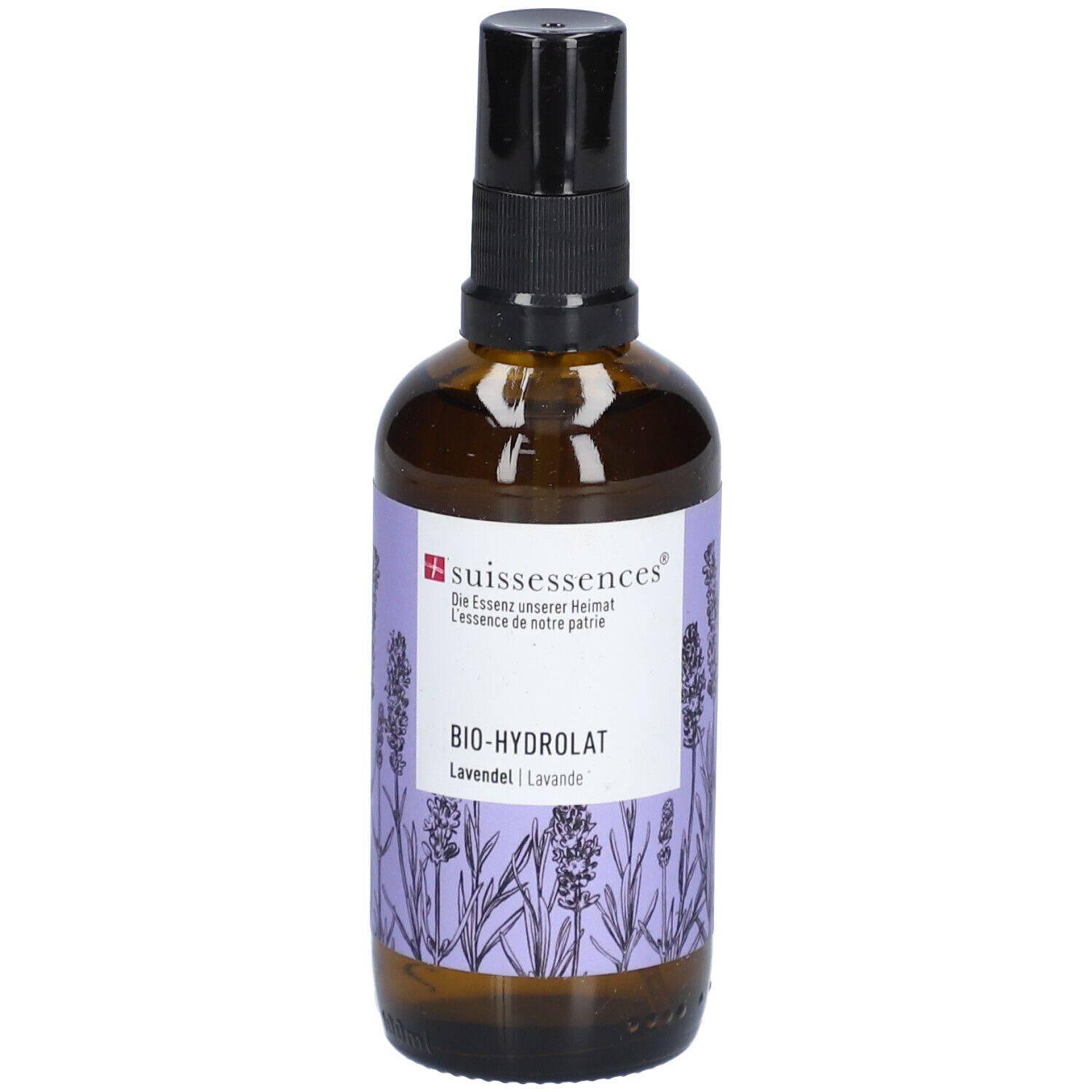 Braune Glasflasche mit schwarzem Sprühkopf. Etikett mit lila Lavendel-Illustrationen und Text: BIO-HYDROLAT, Lavendel.