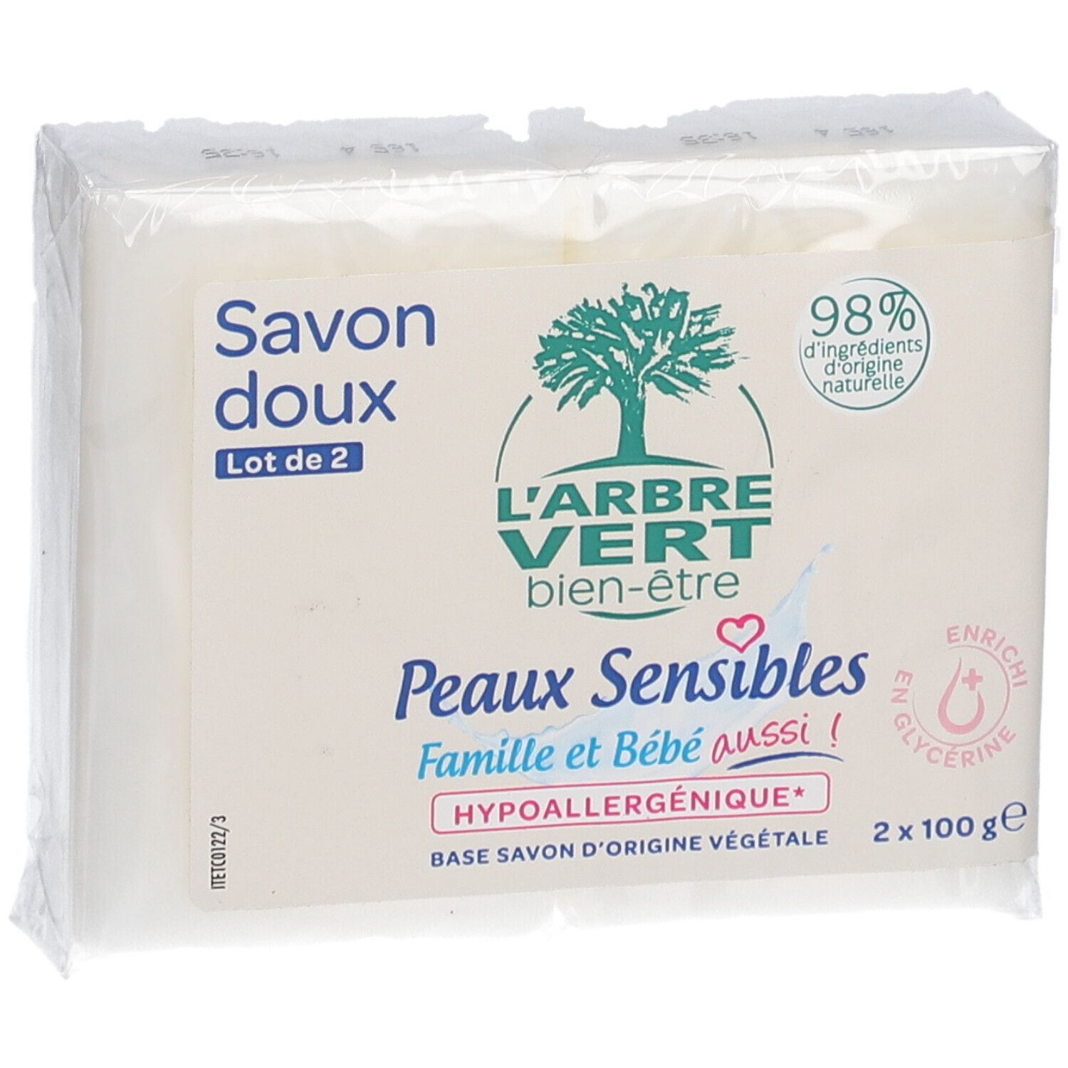 Verpackung mit zwei Seifenstücken. Aufschrift: L'ARBRE VERT, Savon doux, Peaux Sensibles, 98% natürliche Inhaltsstoffe, 2 x 100g.