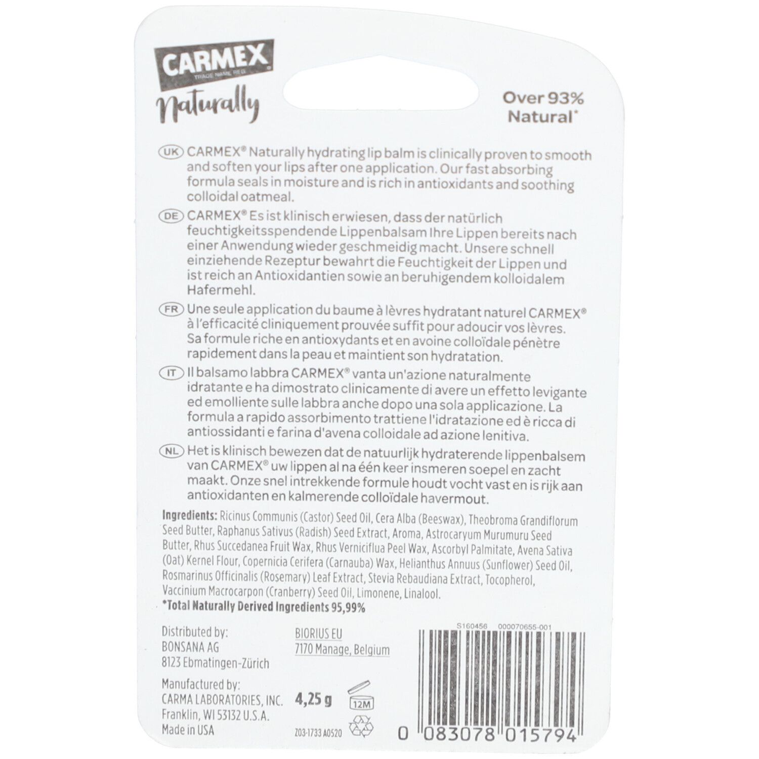Rückseite der CARMEX Naturally Lippenbalsam Verpackung. Text in mehreren Sprachen. Inhaltsstoffe und Herstellerangaben. Siegel "Over 93% Natural".