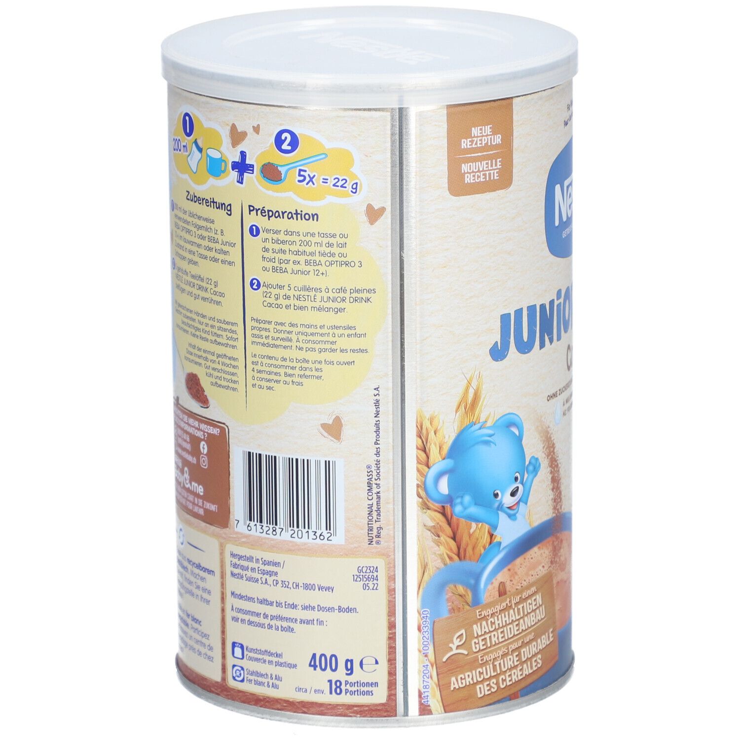 Rückseite der Dose Nestlé Junior Drink Cacao. Aufdruck: Zubereitung, Barcode, 400g, 18 Portionen. Illustration: Bär.