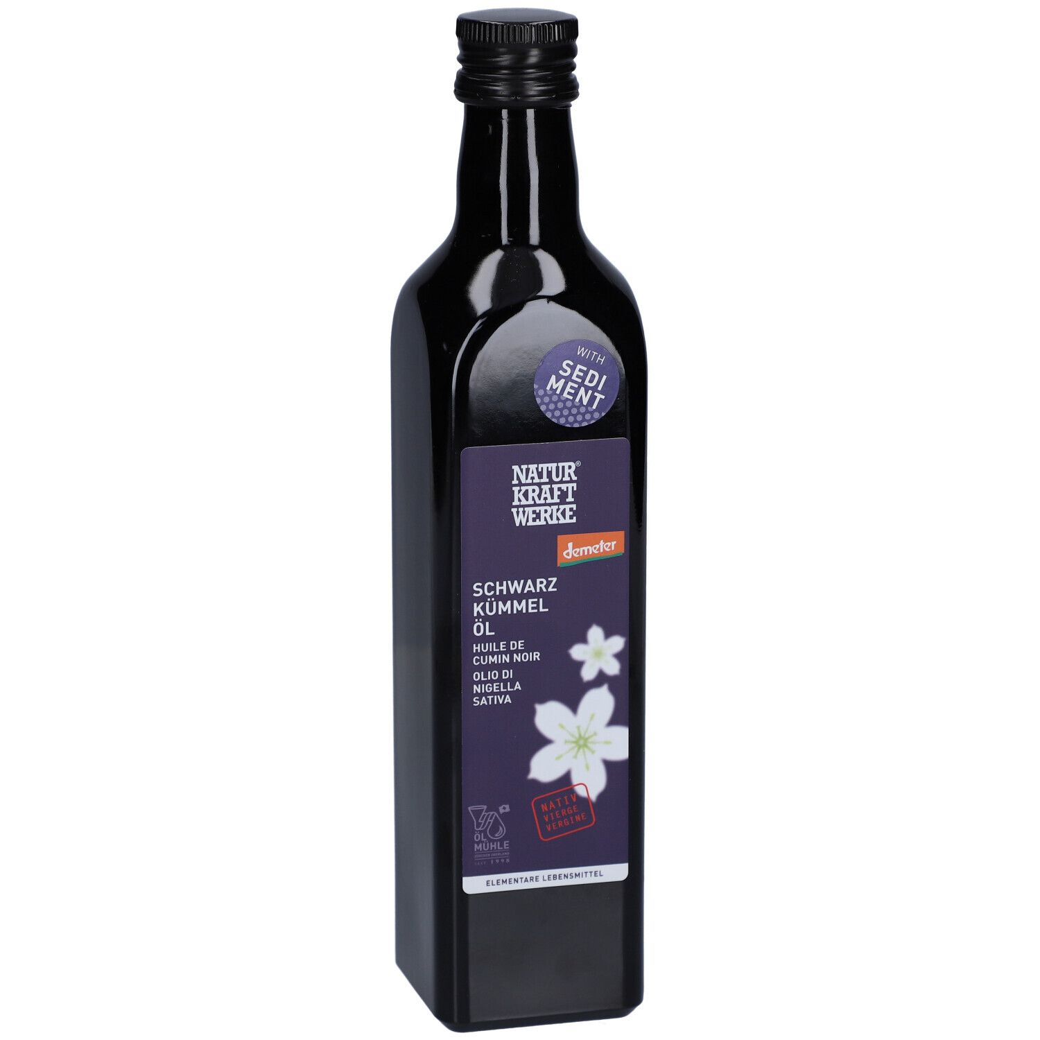 Schwarze Glasflasche mit schwarzem Deckel. Etikett mit Produktbezeichnung, Demeter-Siegel und Blütenabbildung.