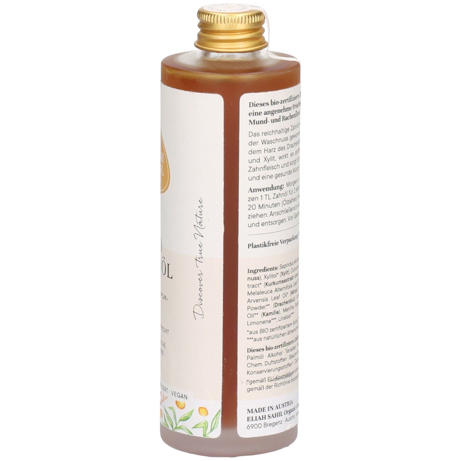 Flasche mit brauner Flüssigkeit. Etikett mit Text und Logo. Goldener Deckel. Aufschrift: BIO ZAHNNÖL Kurkuma.