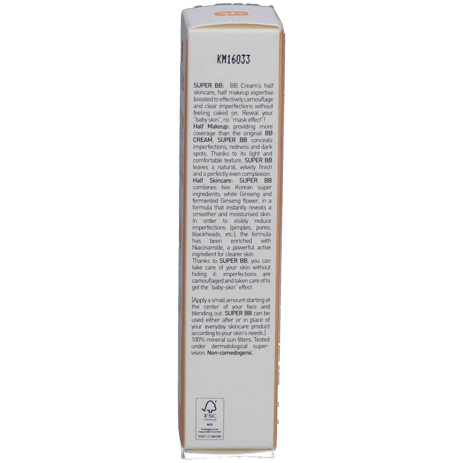 Produktverpackung mit Text in mehreren Sprachen. Enthält Informationen zur Anwendung und Inhaltsstoffen.