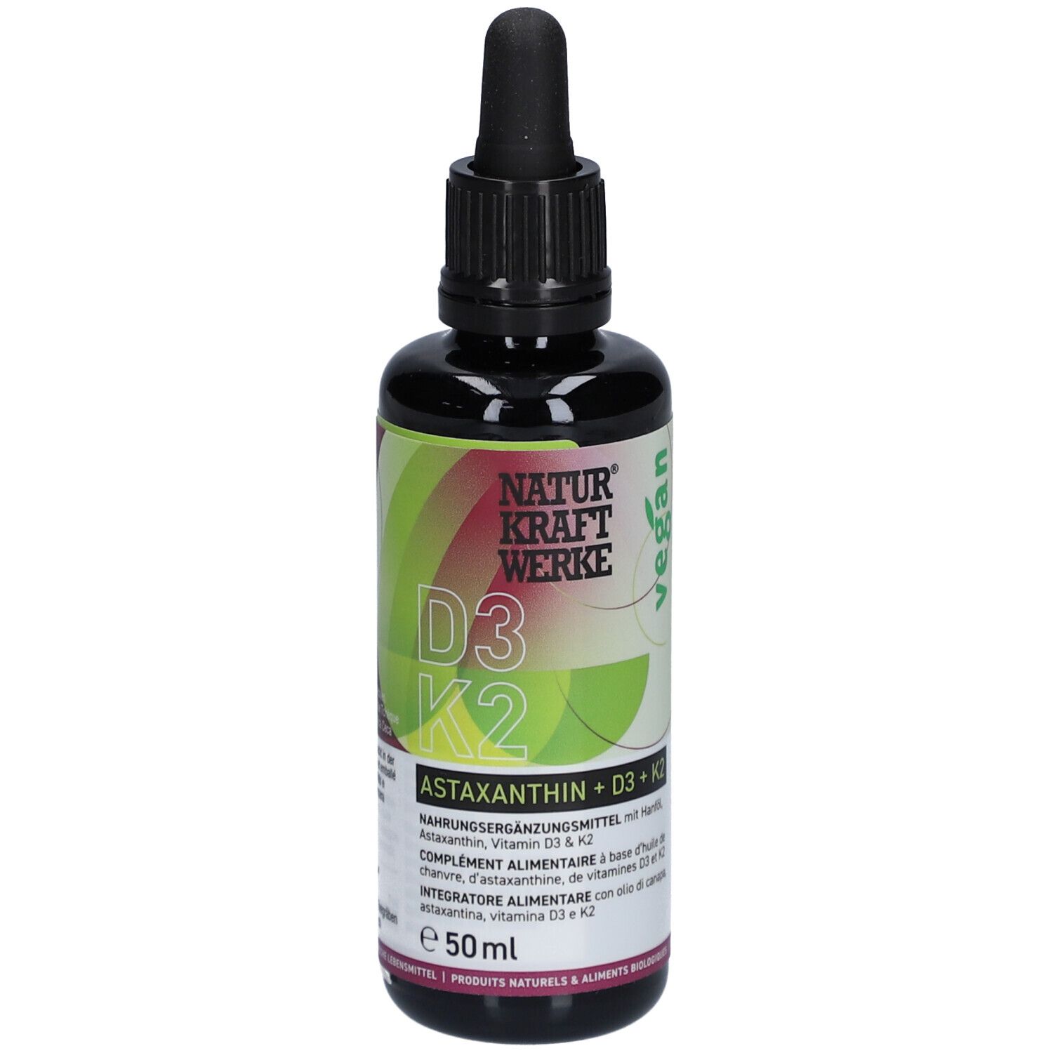 Braune Glasflasche mit schwarzem Deckel und Pipette. Etikett mit "NATURKRAFTWERKE D3 K2" und "vegan".