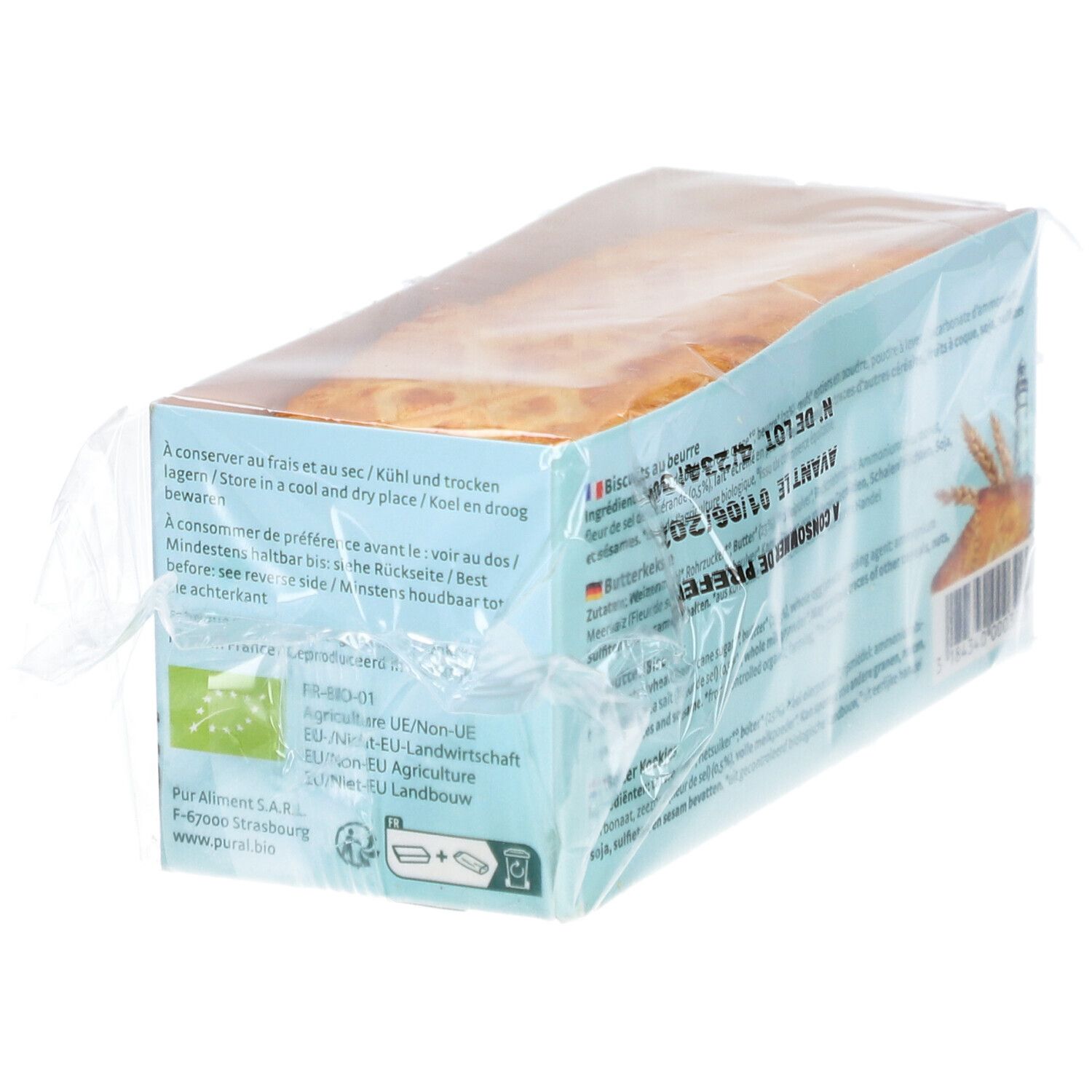 Verpackung mit Butterkeksen. Aufschrift: Mindestens haltbar bis. Siegel und Logos. Aufschrift: Petit Beurre Breton.