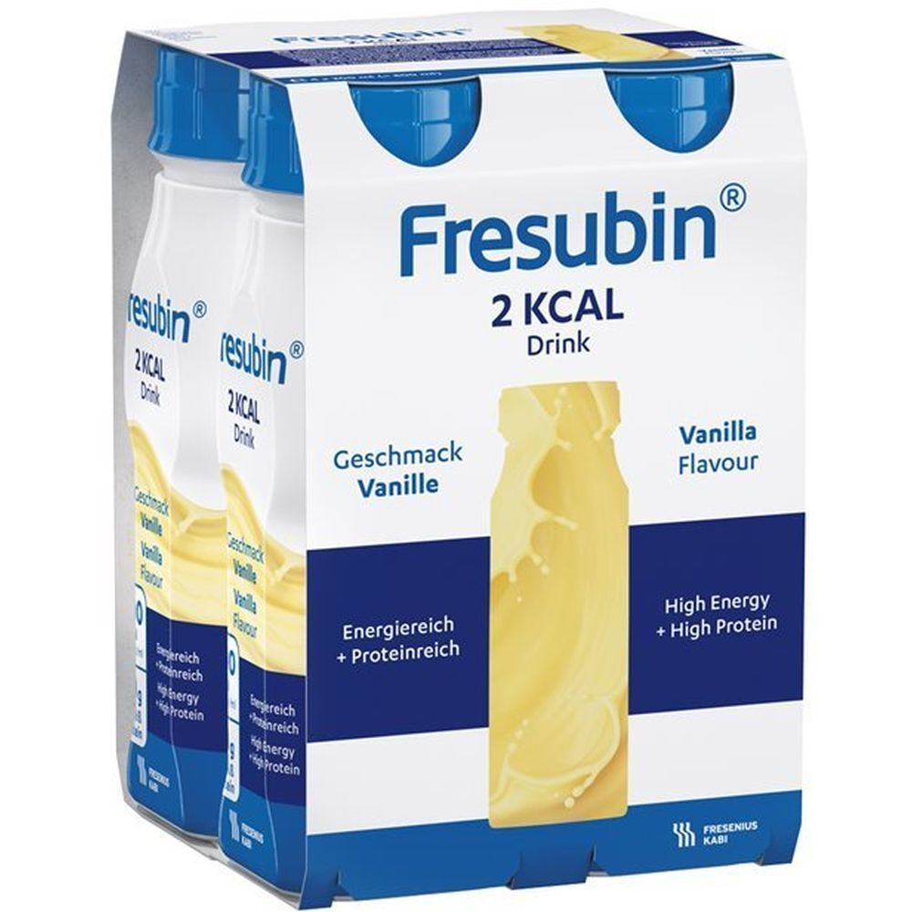 Verpackung mit FRESUBIN® 2 kcal Drink, Vanille. Enthält 4 Flaschen. Aufdrucke: Geschmack Vanille, High Energy + High Protein.